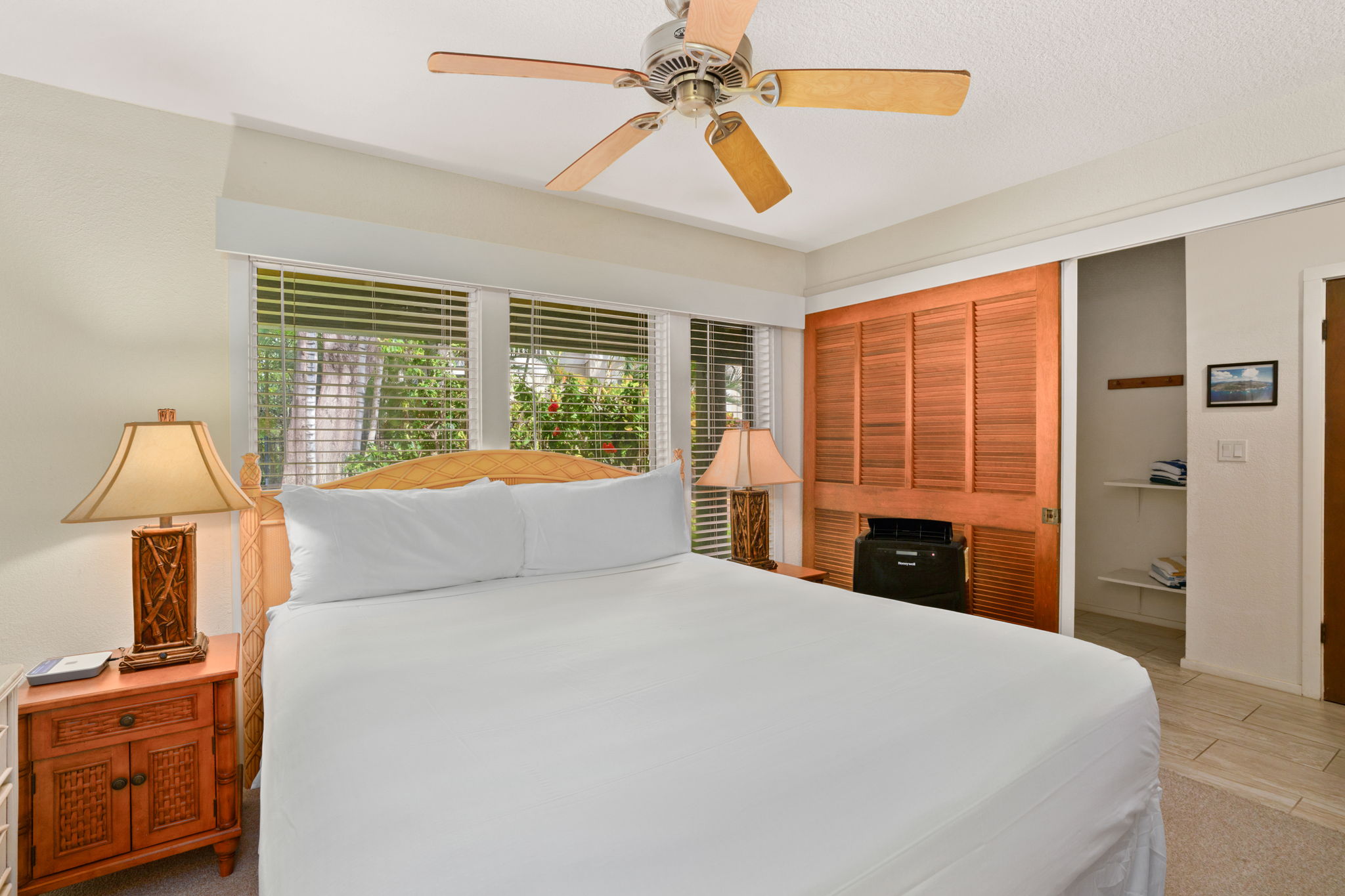 2371 HOOHU RD 1101