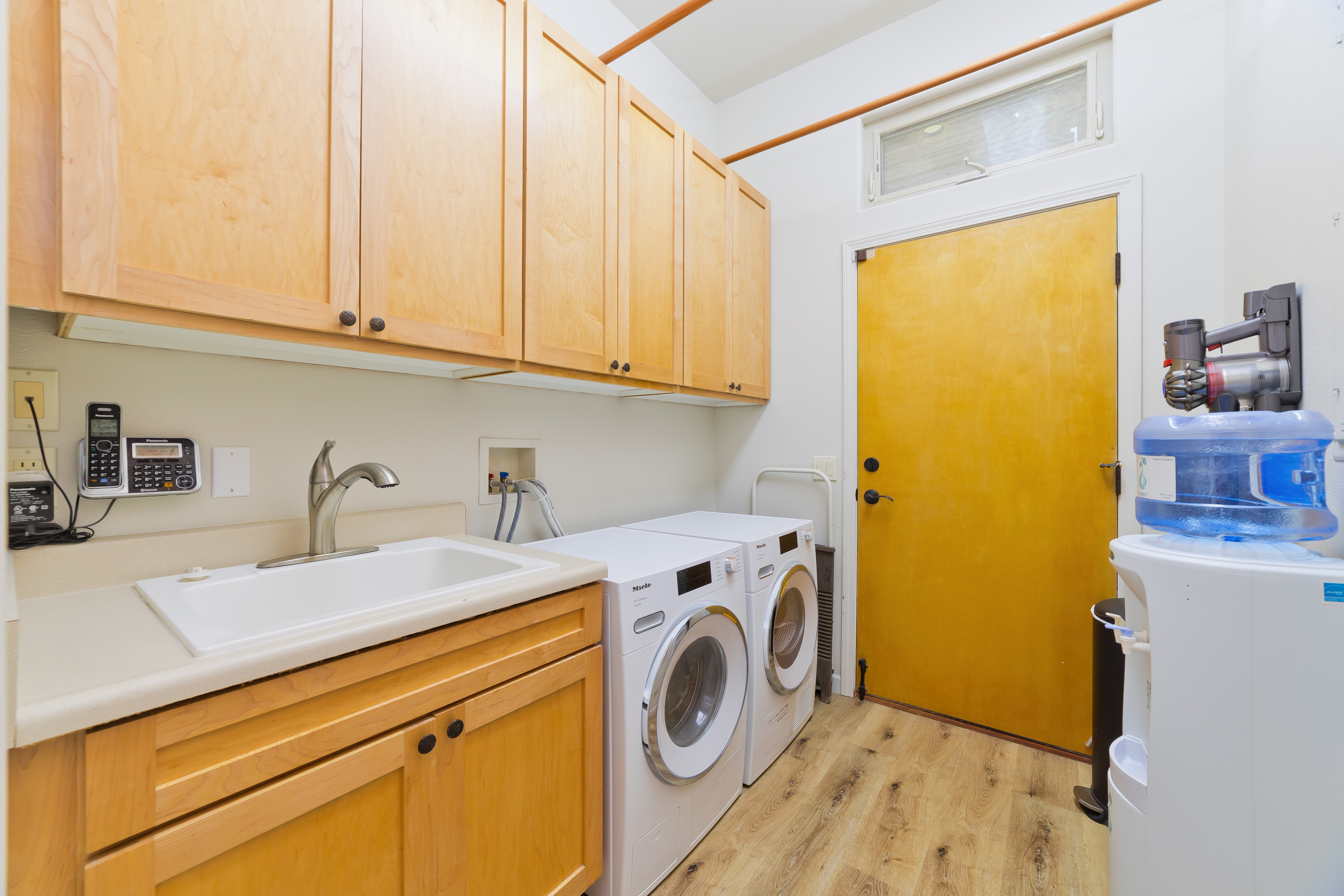 82-1076 NANAINA LANI PL
