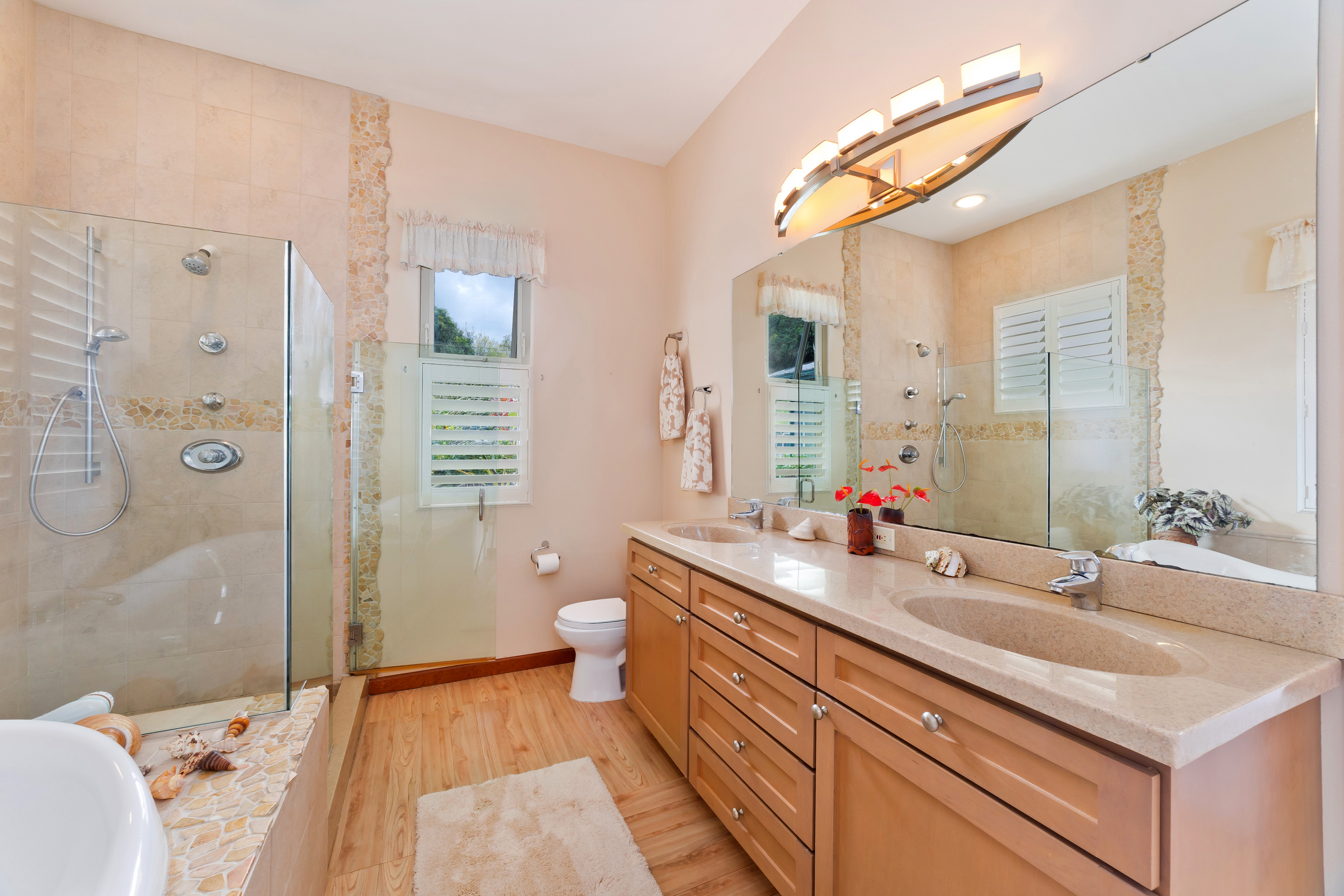 82-1076 NANAINA LANI PL