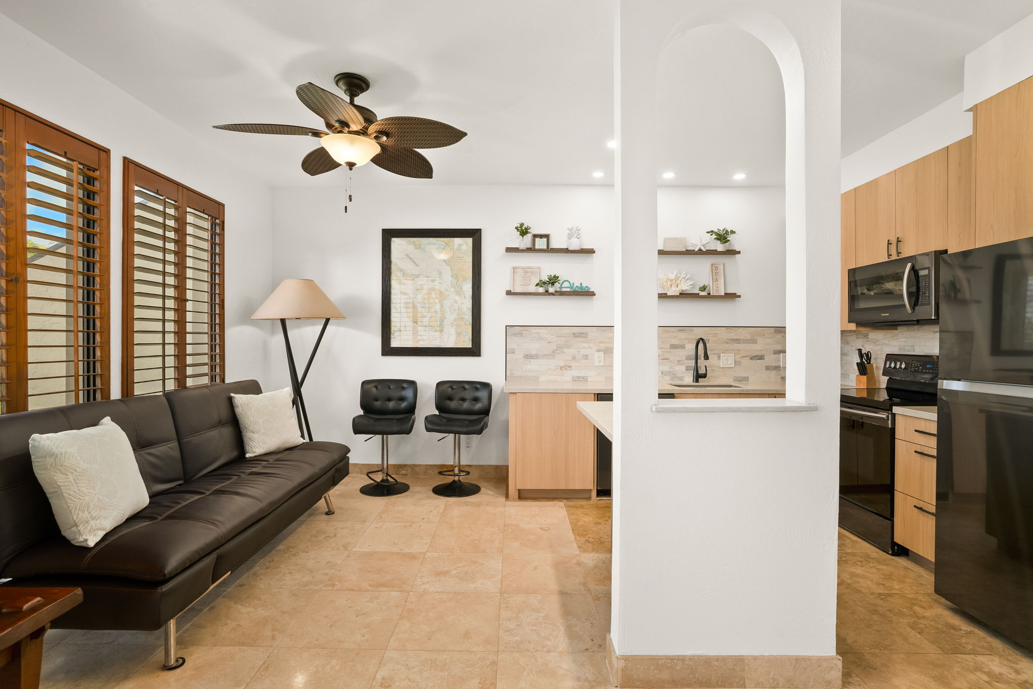 1901 POIPU RD 212