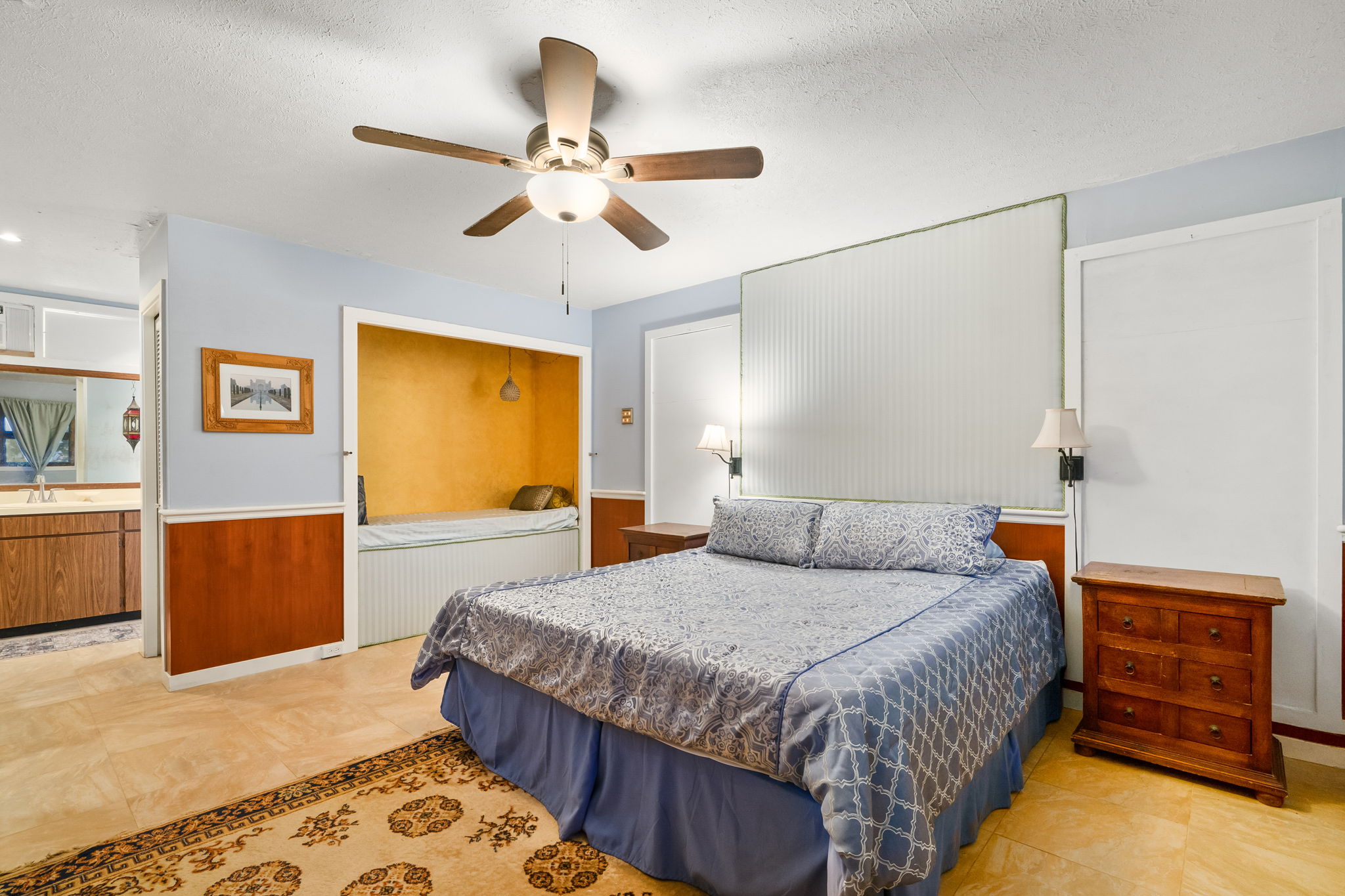 8585 KAUMUALII HWY