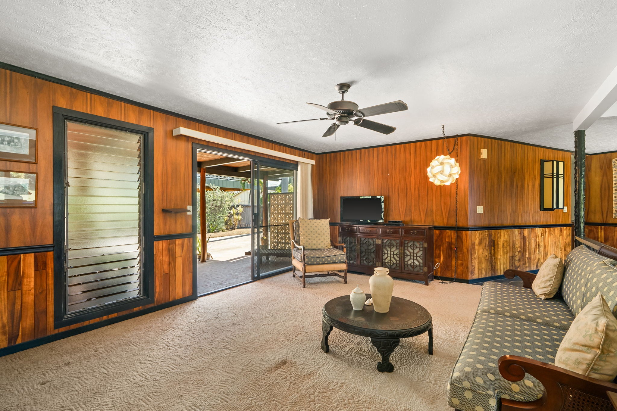 8585 KAUMUALII HWY