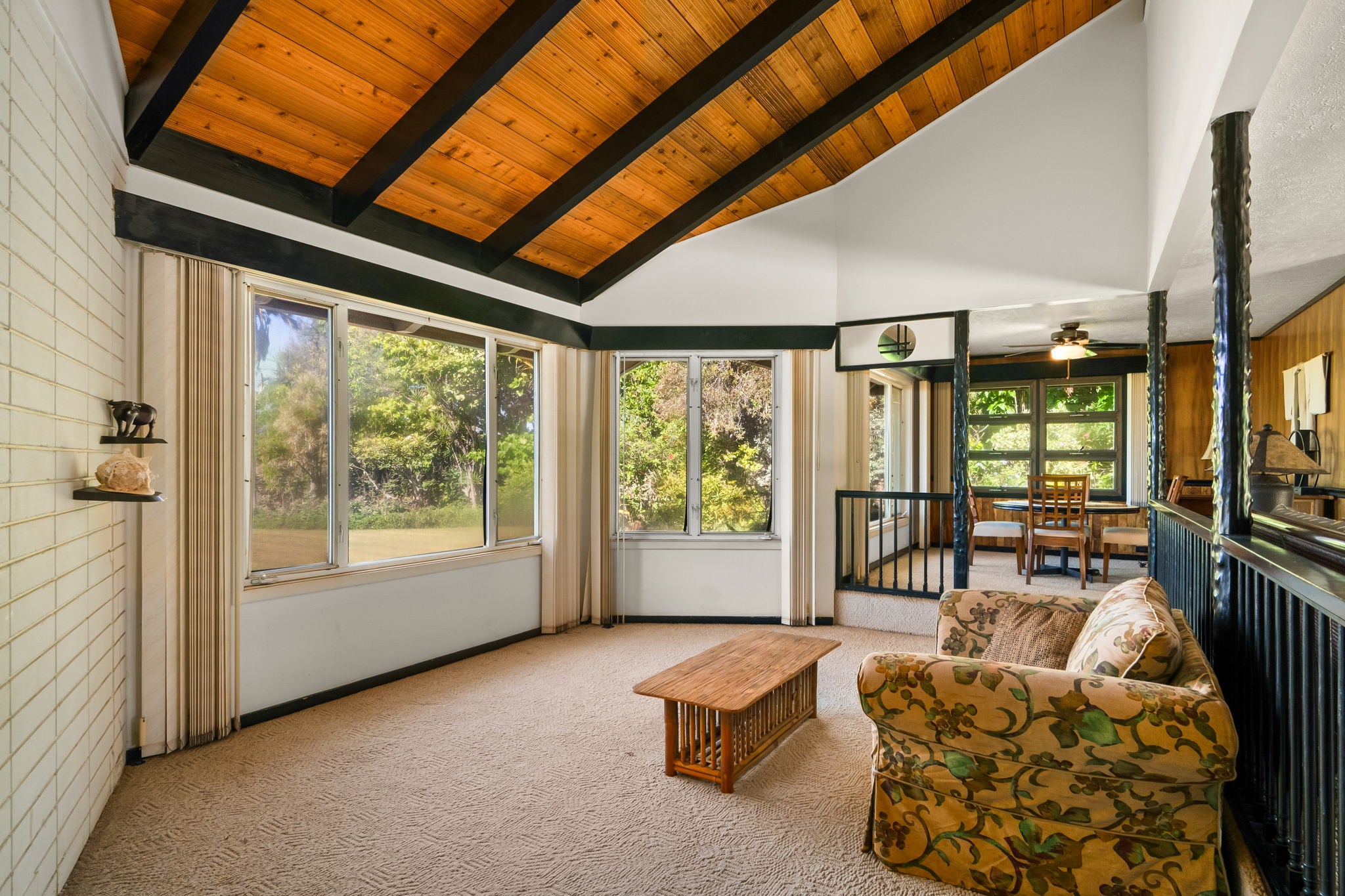 8585 KAUMUALII HWY