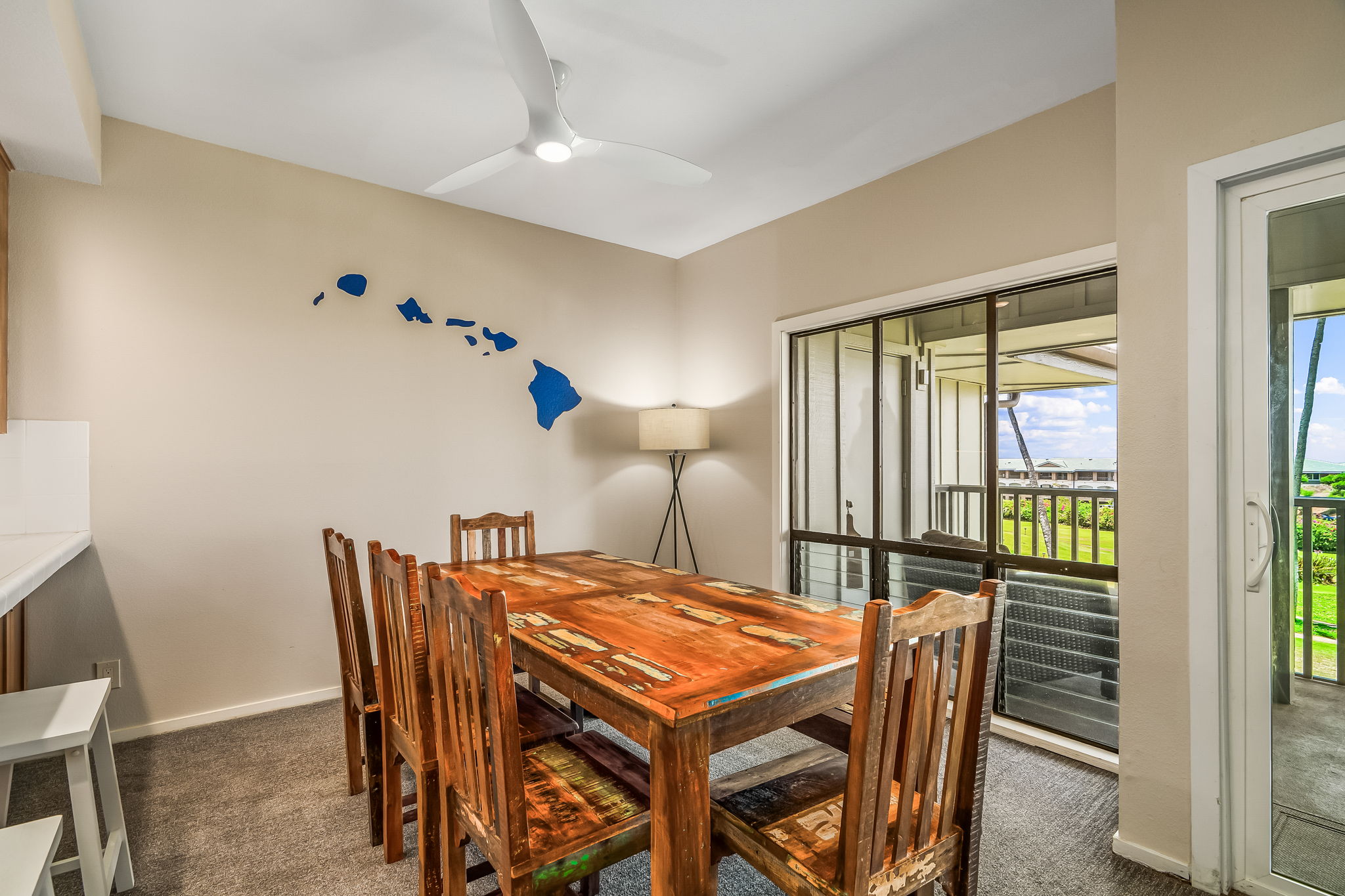 1565 PEE RD 225