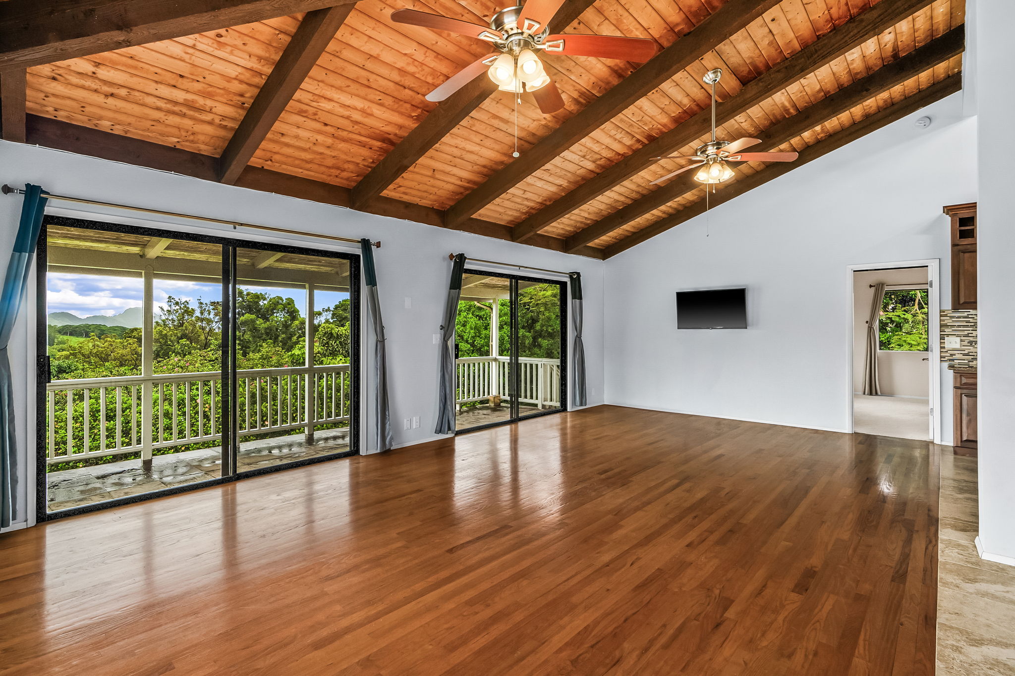 4460 KAI IKENA DR