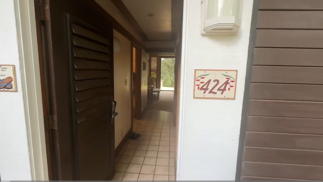 2253 POIPU RD 424