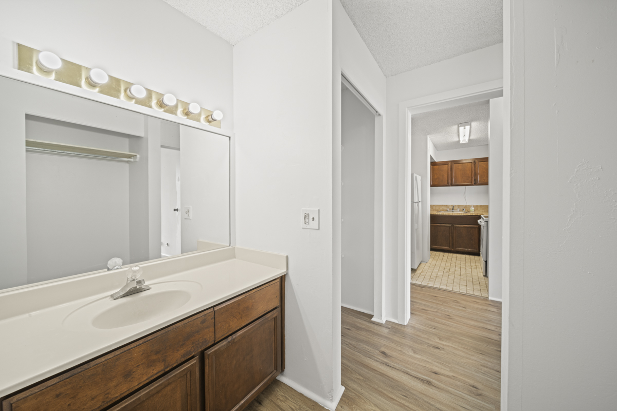 101 AUPUNI ST 521