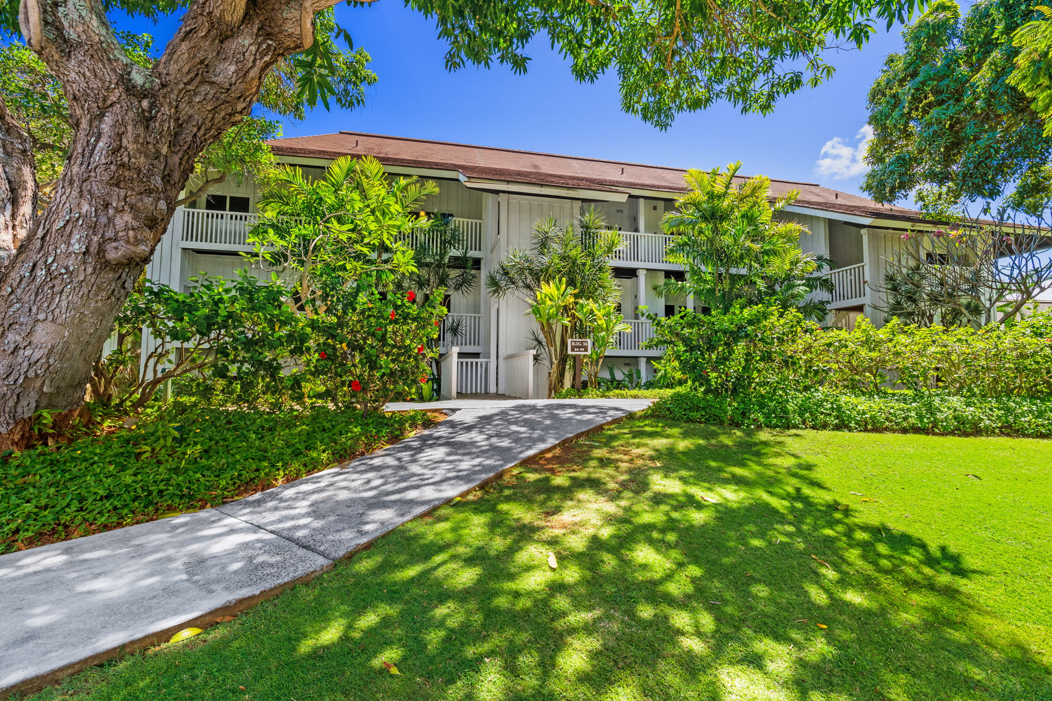 2253 POIPU RD 99