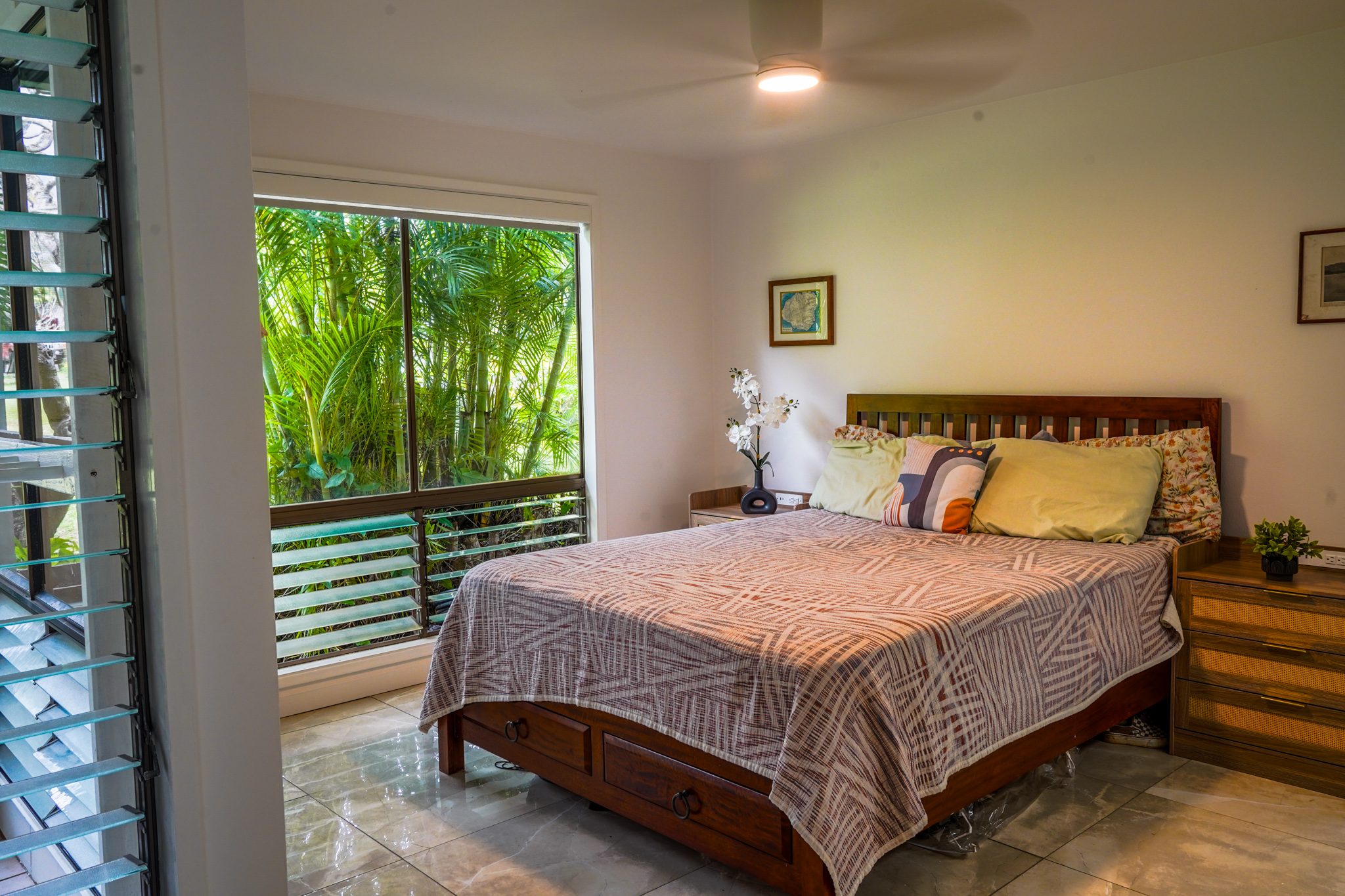 3057 POIPU RD D13