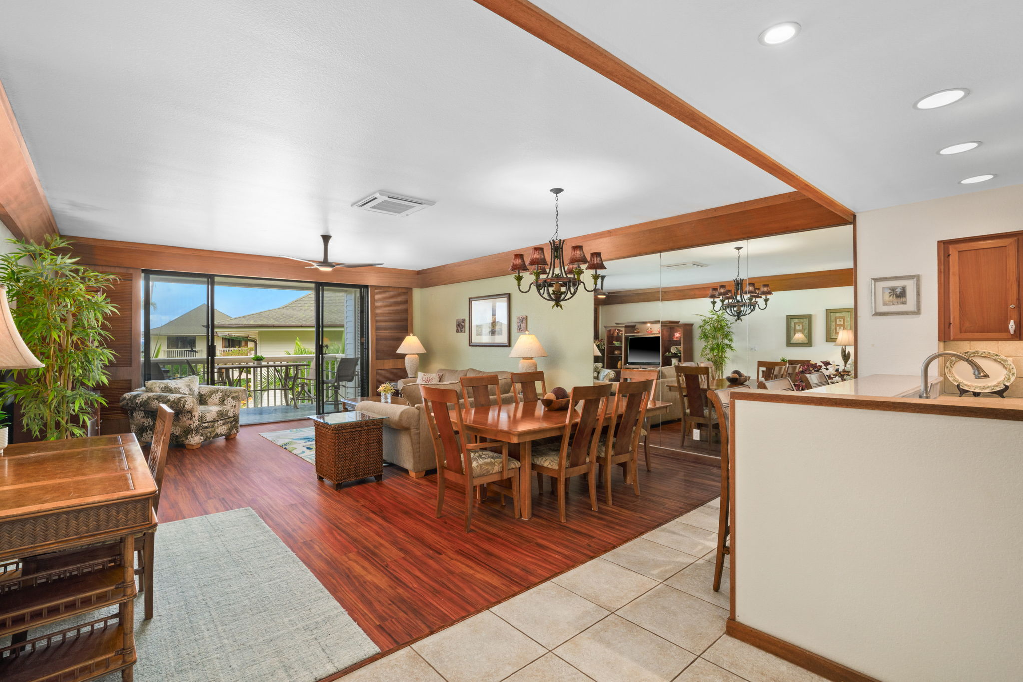 2221 KAPILI RD 22