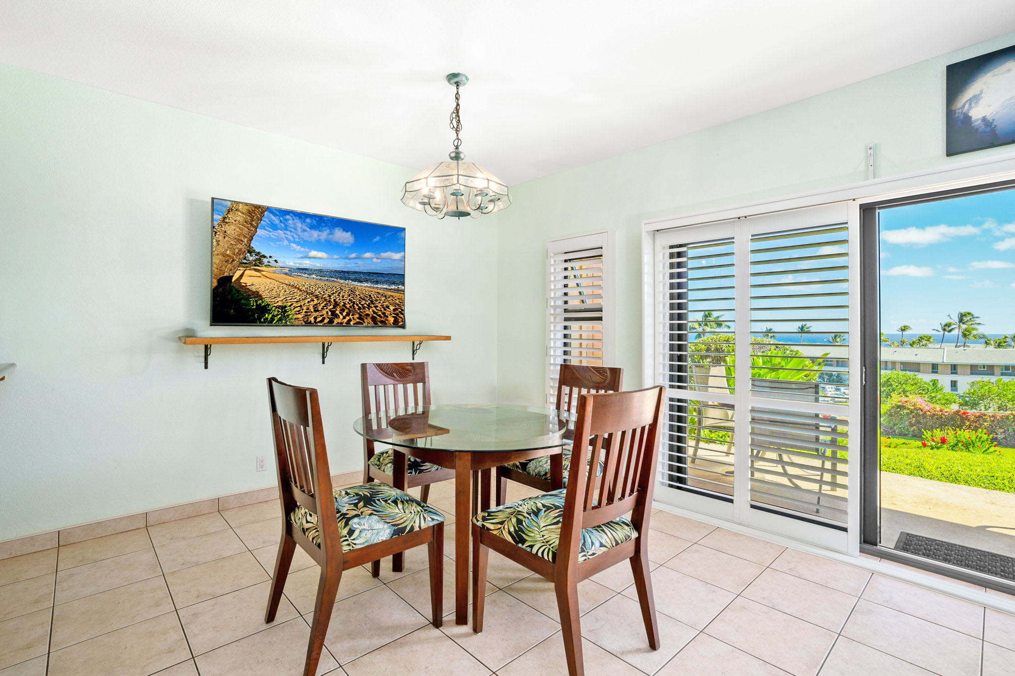1568 PEE RD 211