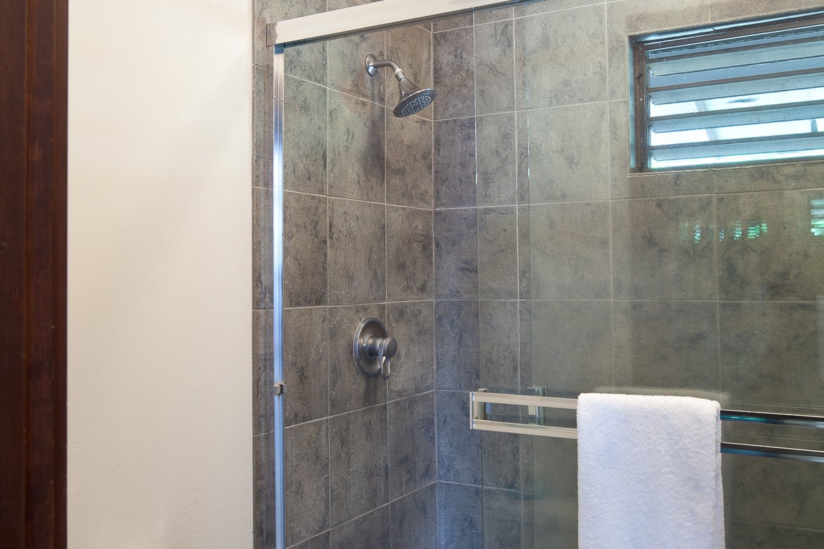 2253 POIPU RD 107