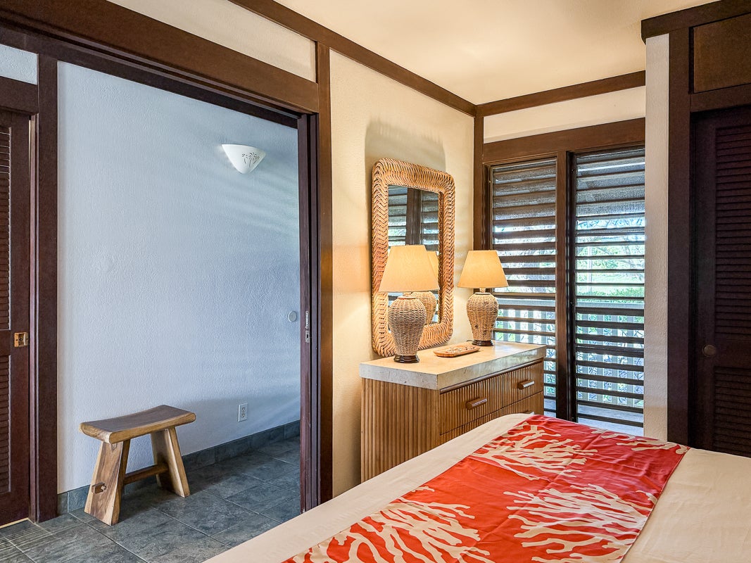 2253 POIPU RD 107