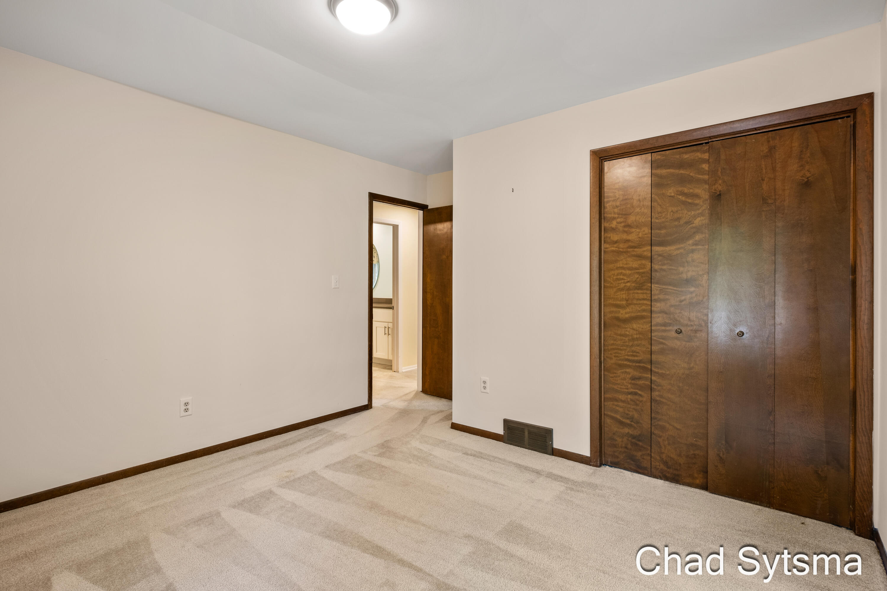 4508 Winged Foot Drive SE