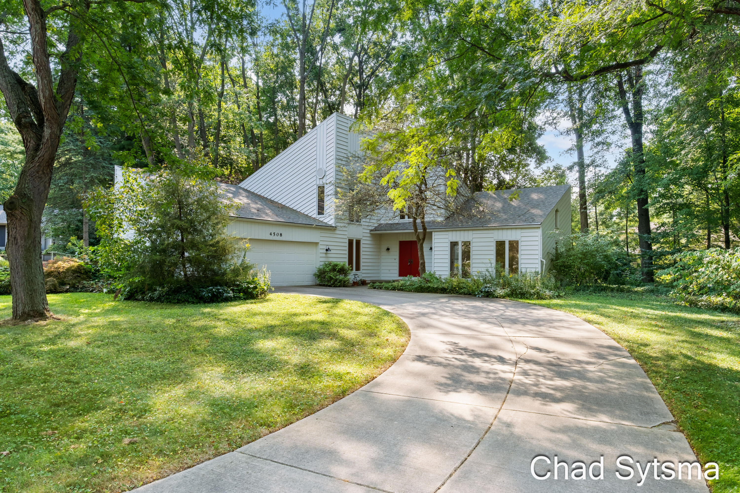 4508 Winged Foot Drive SE