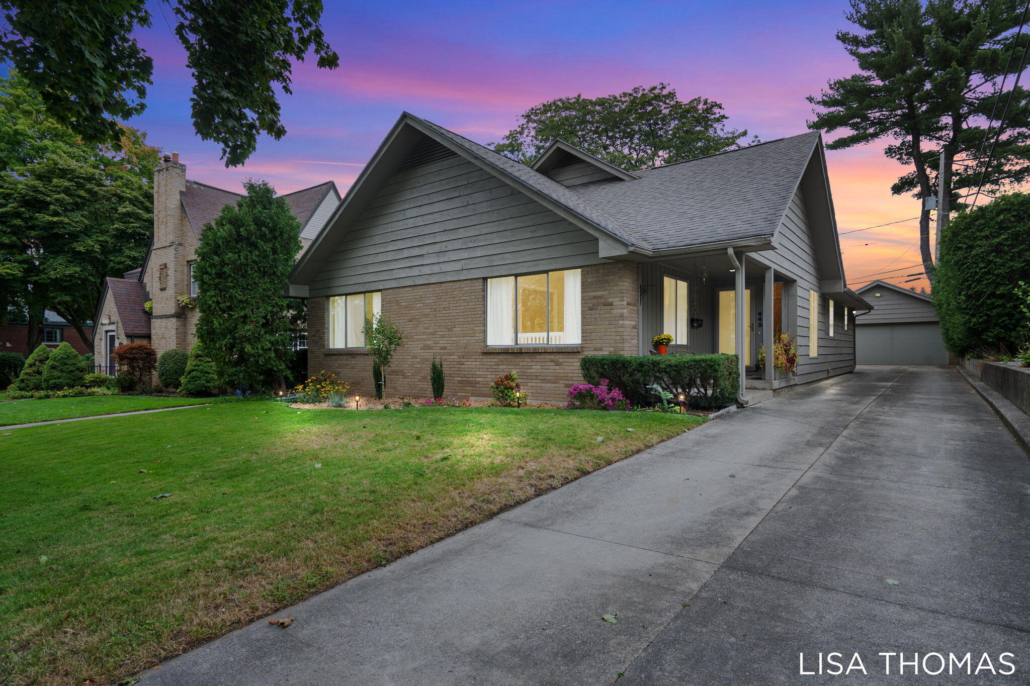 445 Cheshire Drive NE