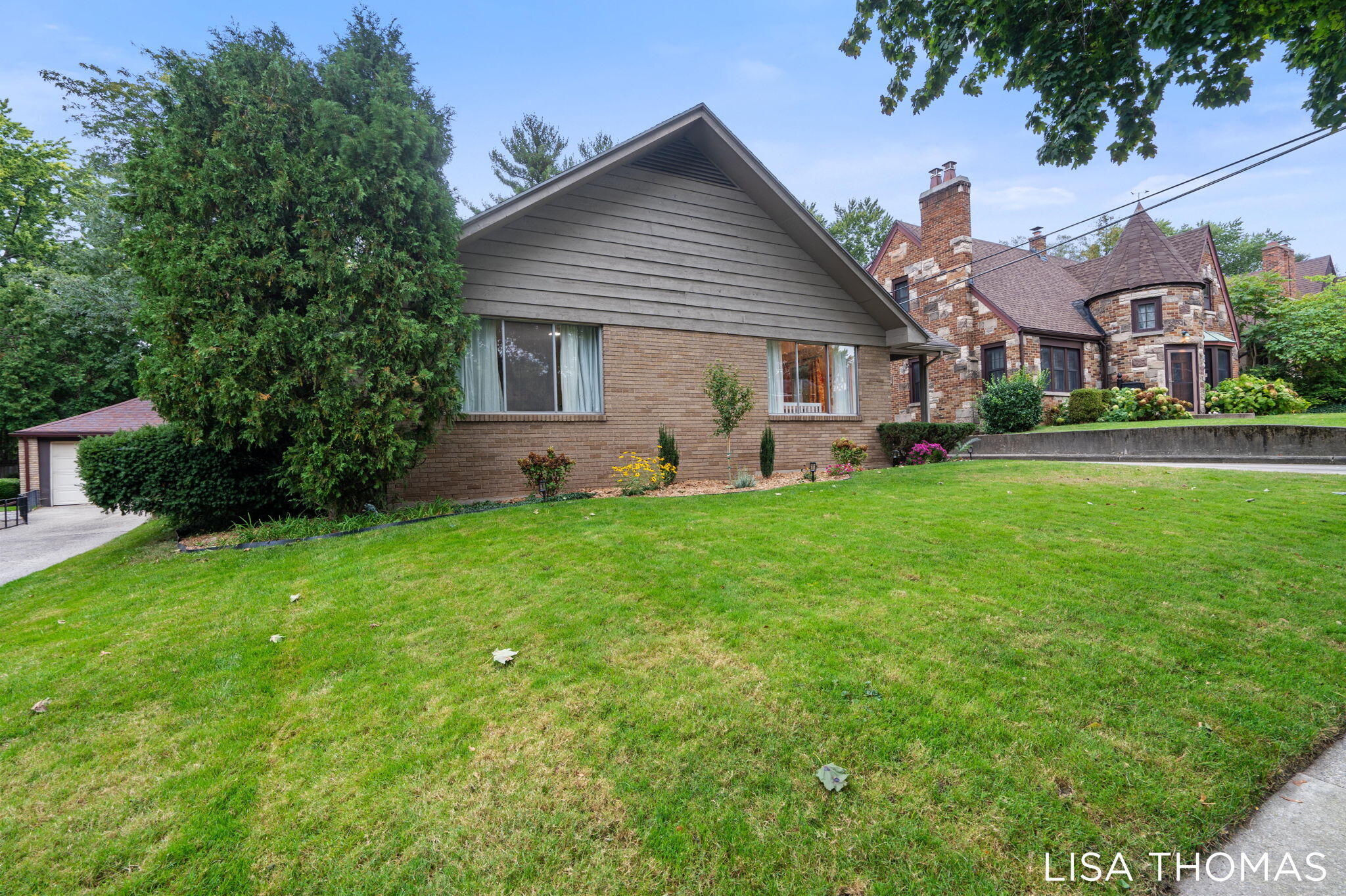 445 Cheshire Drive NE