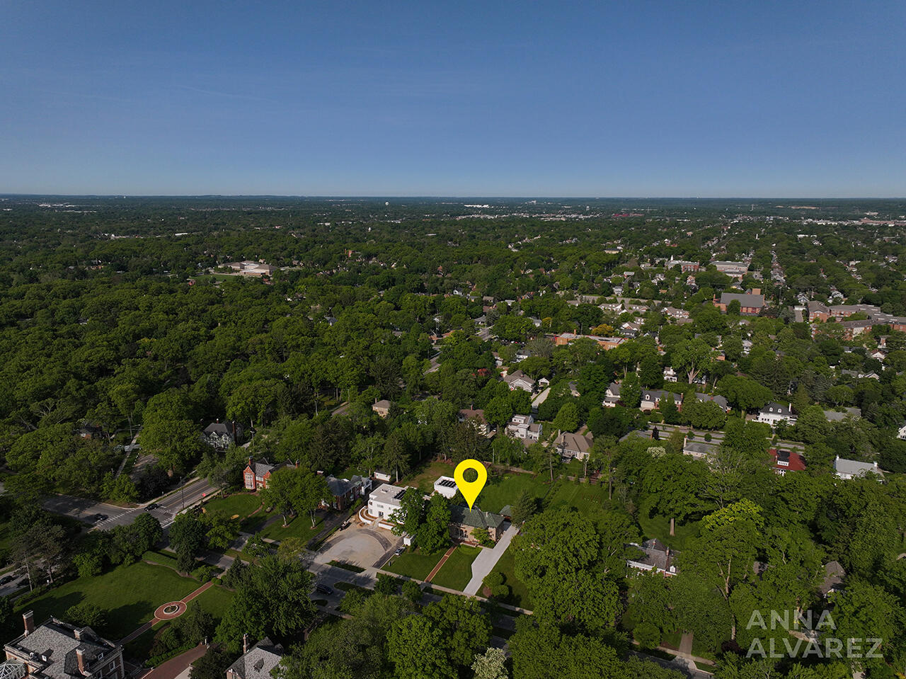 727 Plymouth Road SE