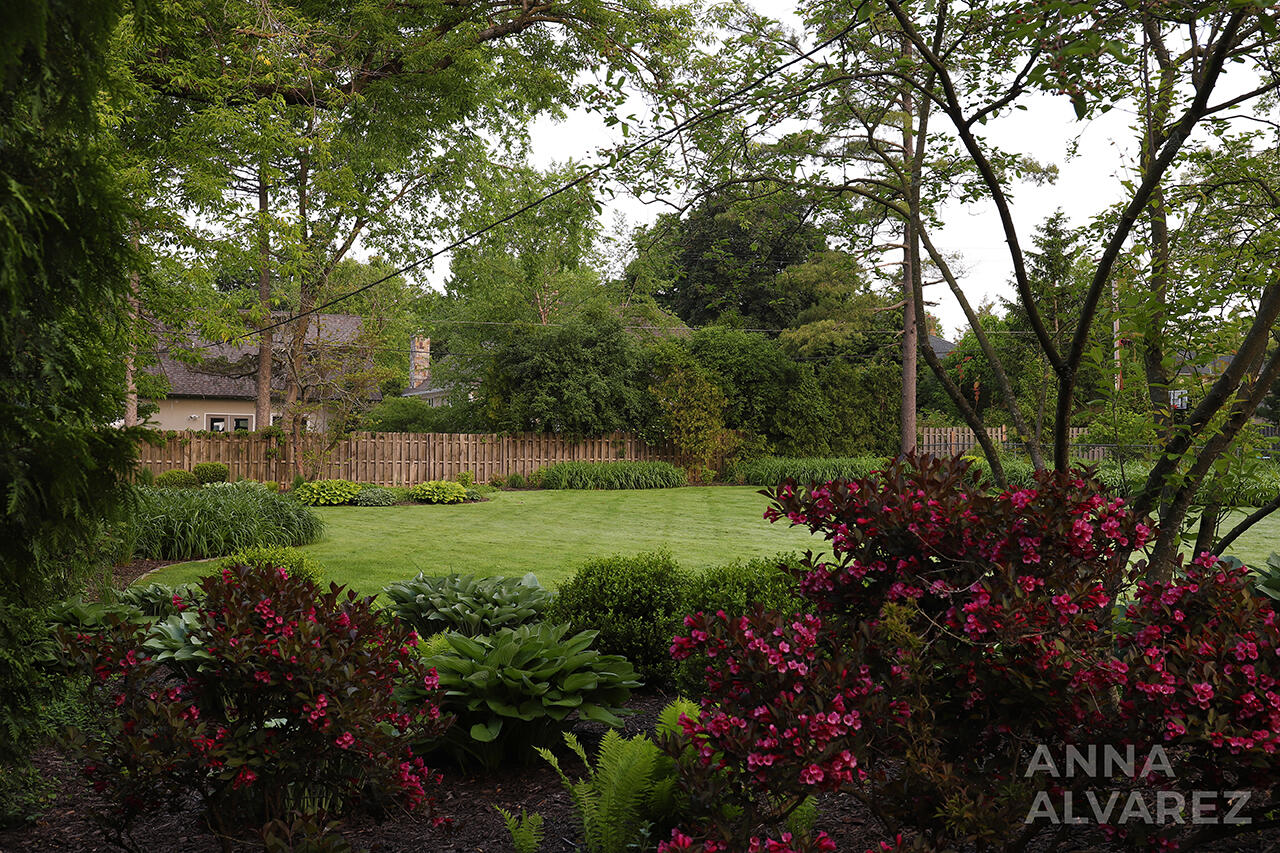 727 Plymouth Road SE