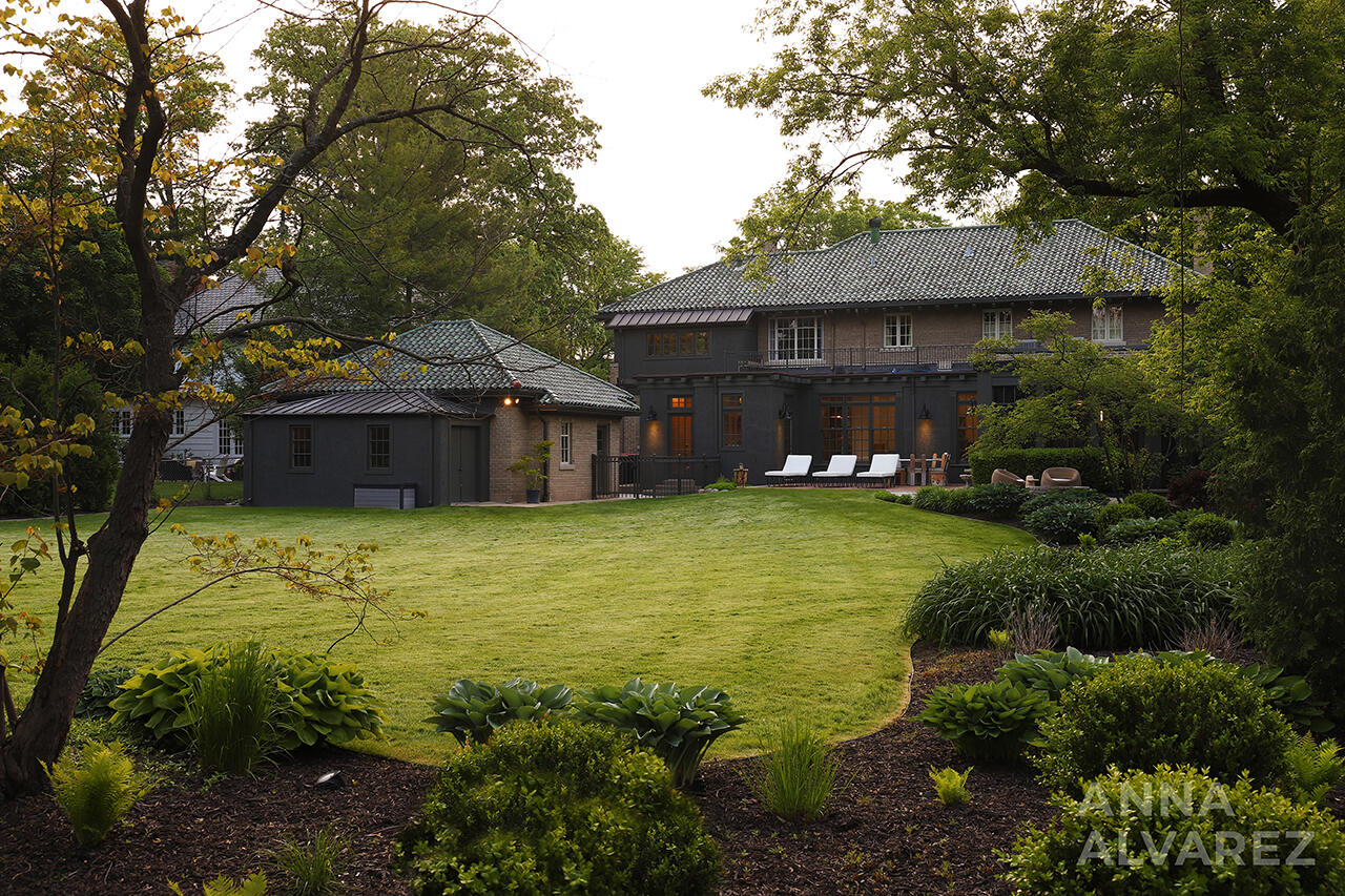 727 Plymouth Road SE