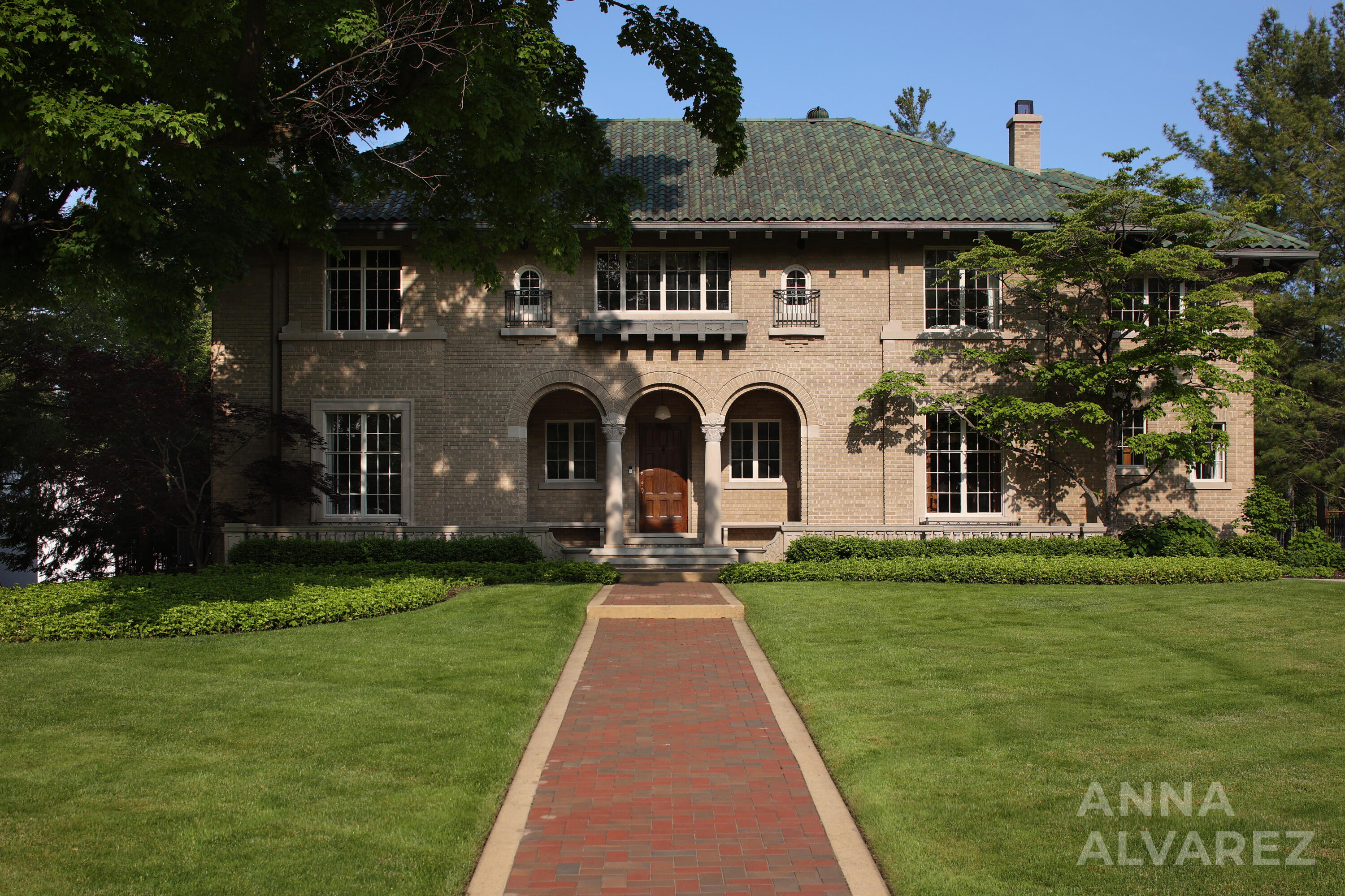 727 Plymouth Road SE
