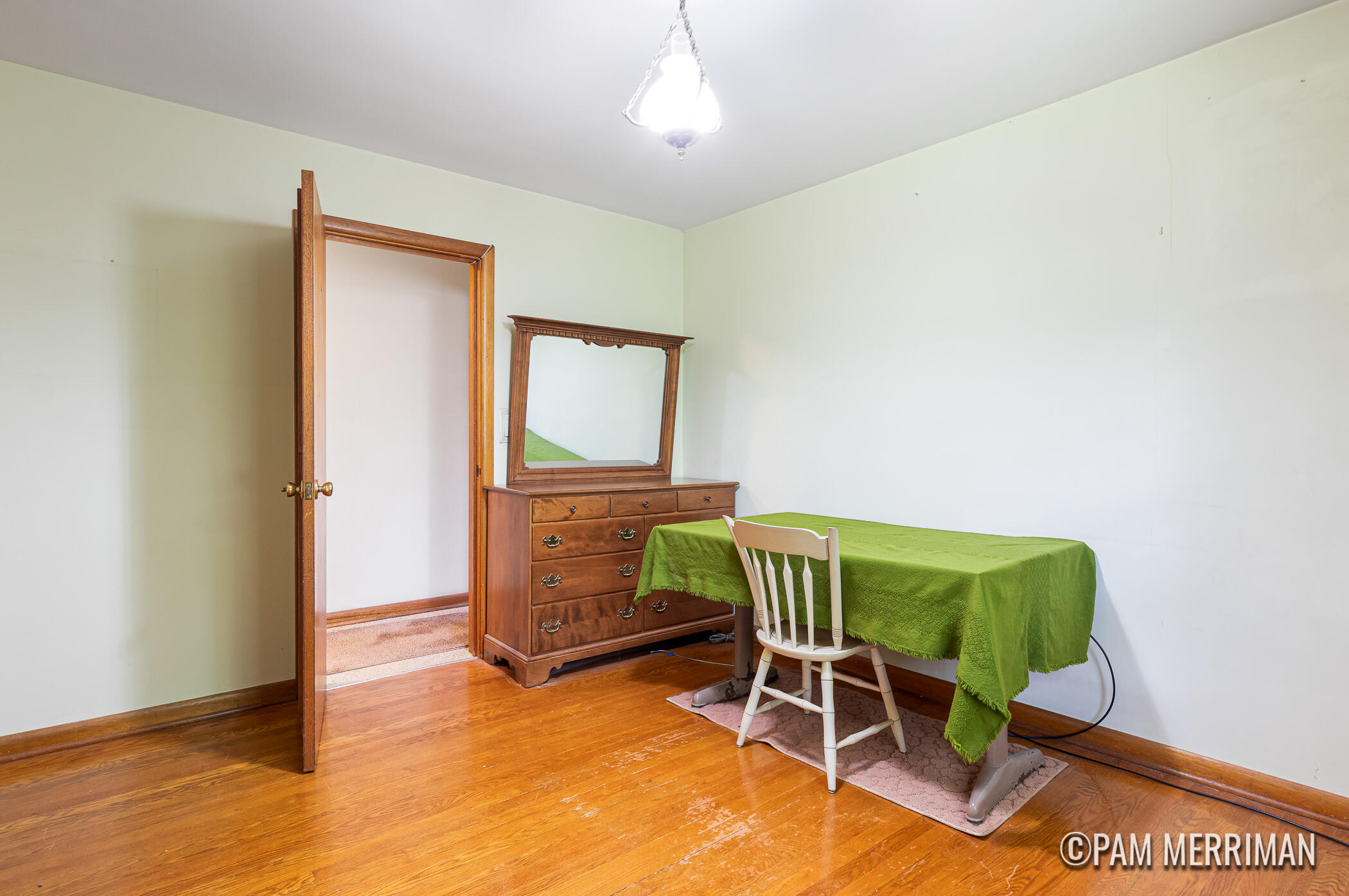 2387 Michigan Street NE