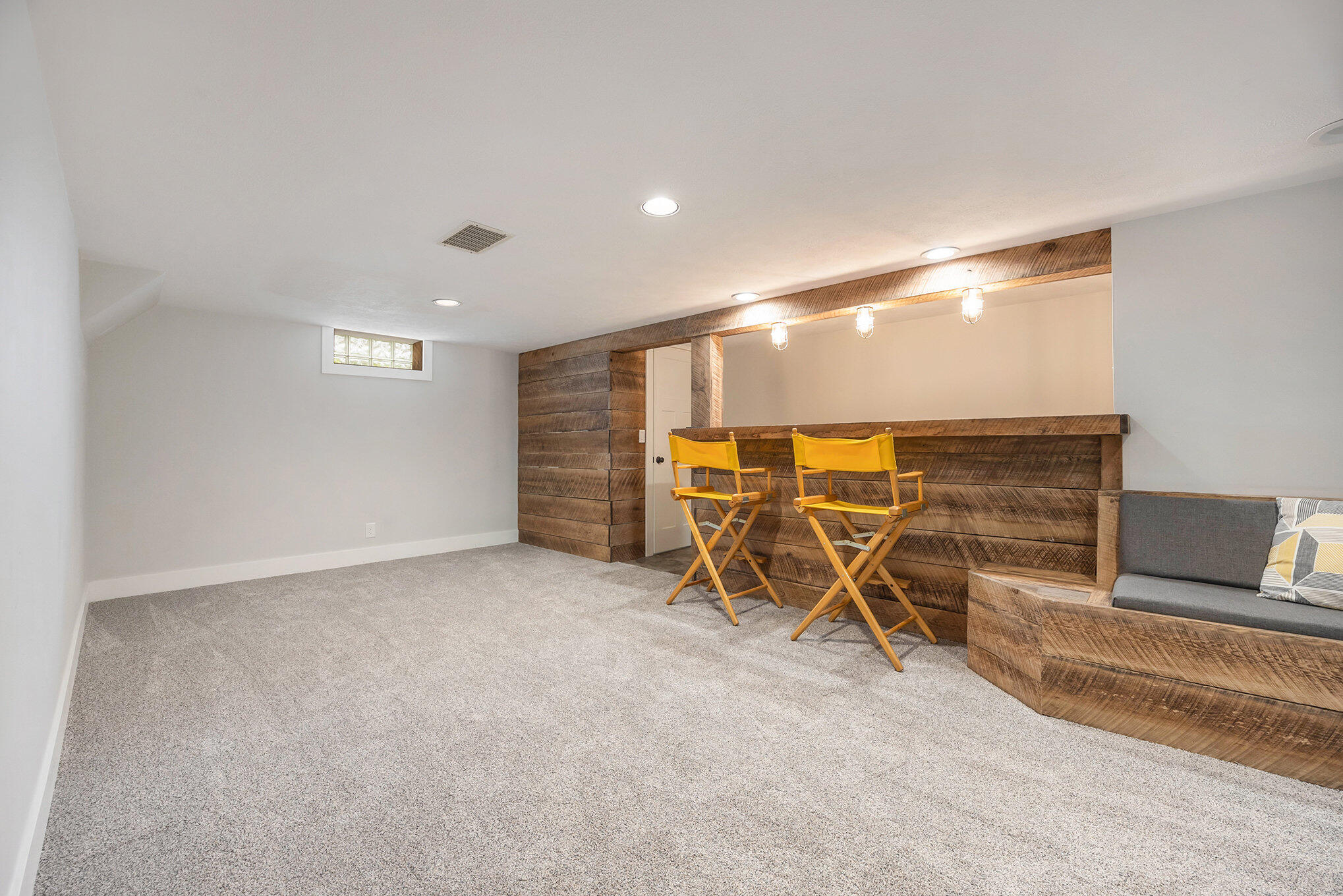 1173 Edna Street SE