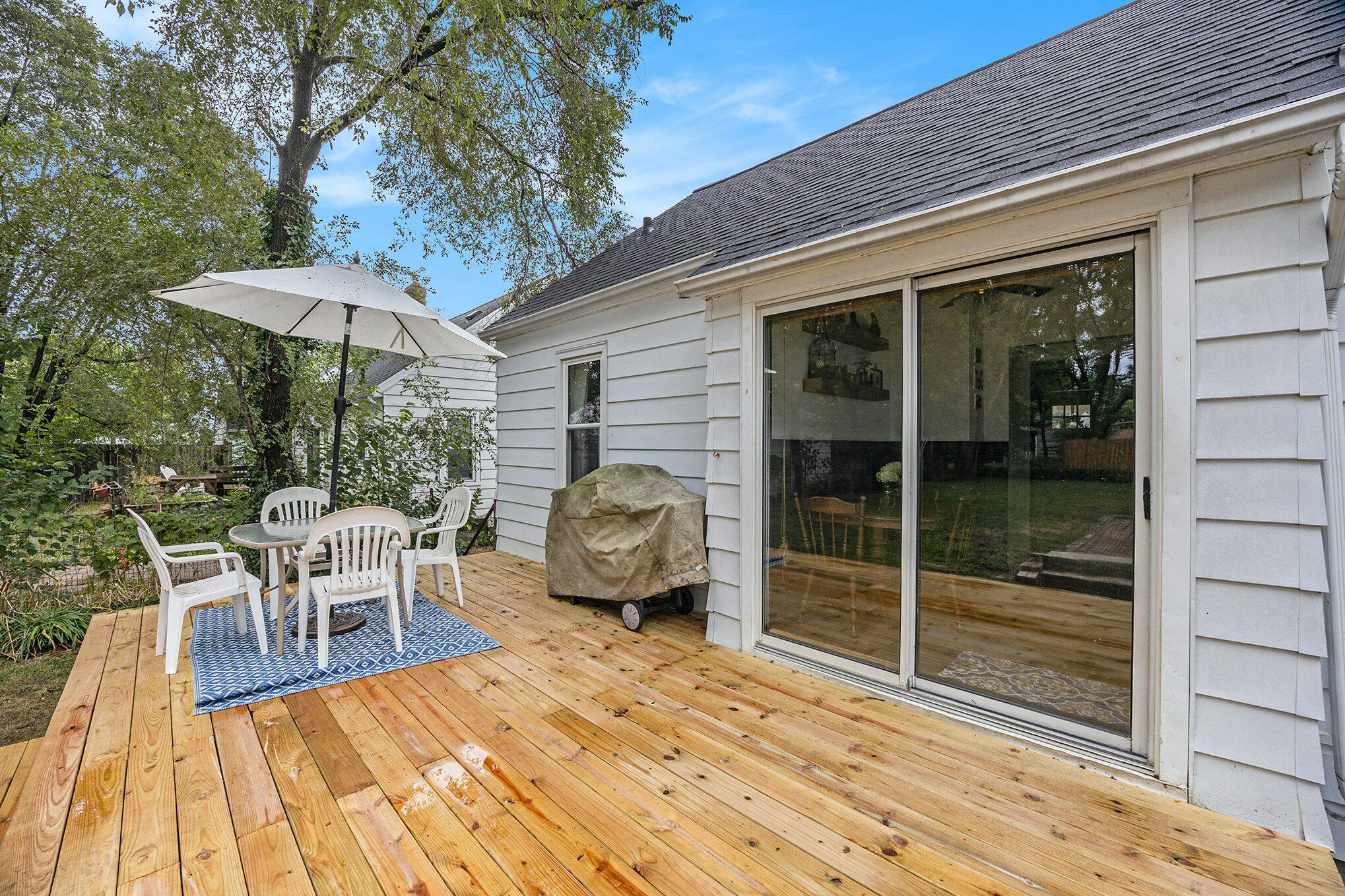 1173 Edna Street SE