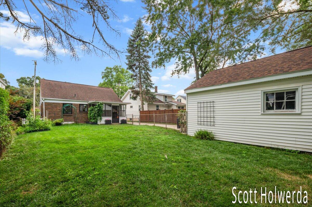 641 Griswold Street SE