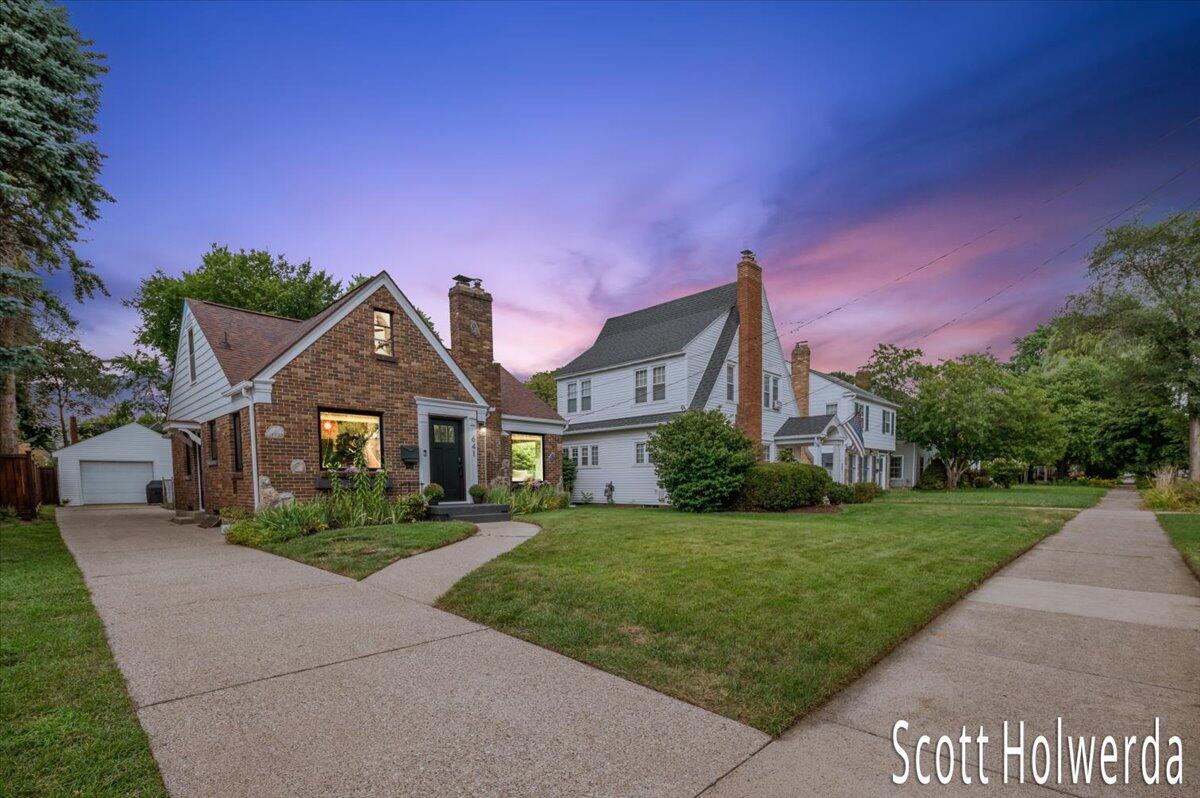 641 Griswold Street SE