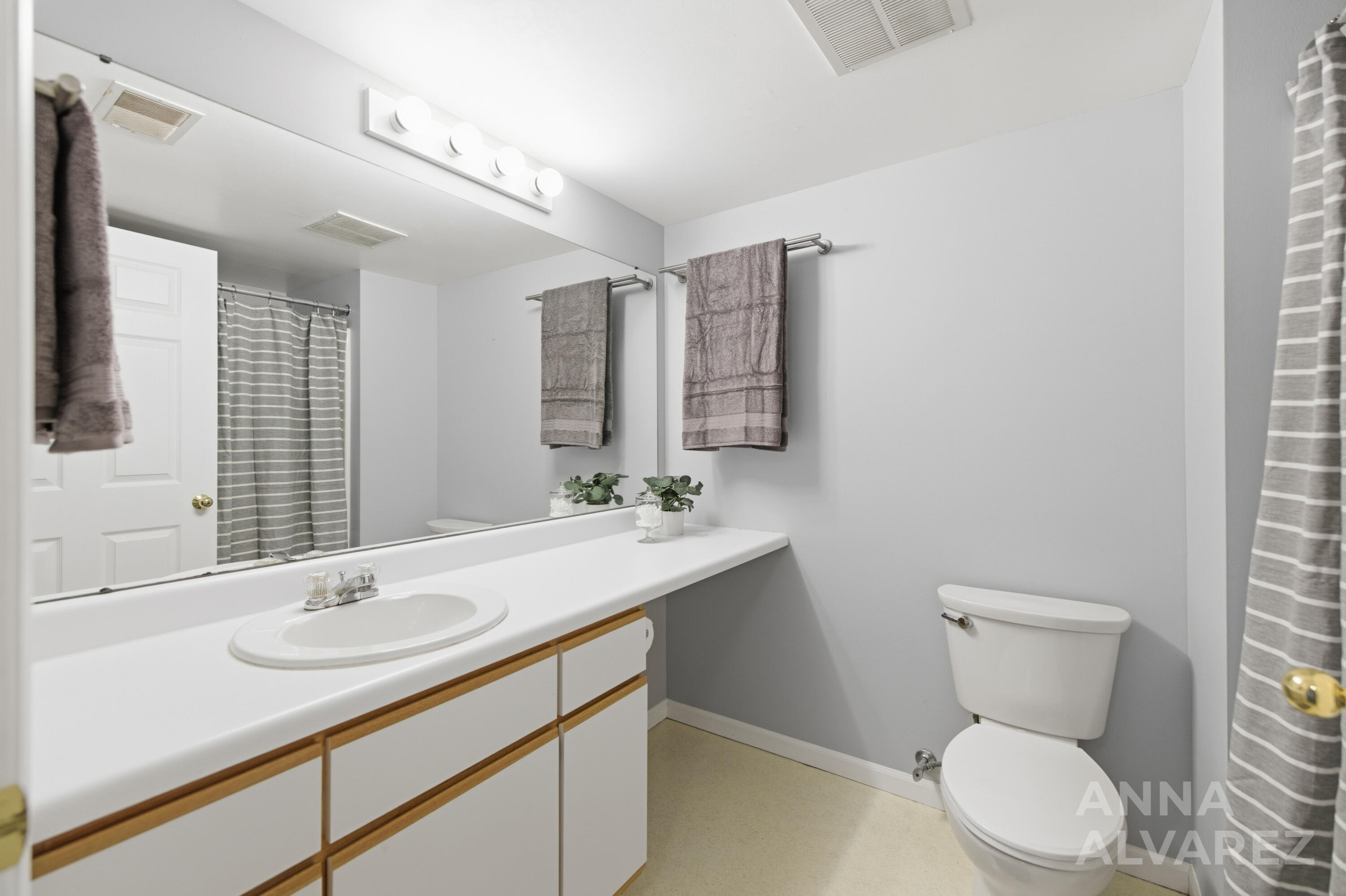3029 Poplar Creek Drive SE 103