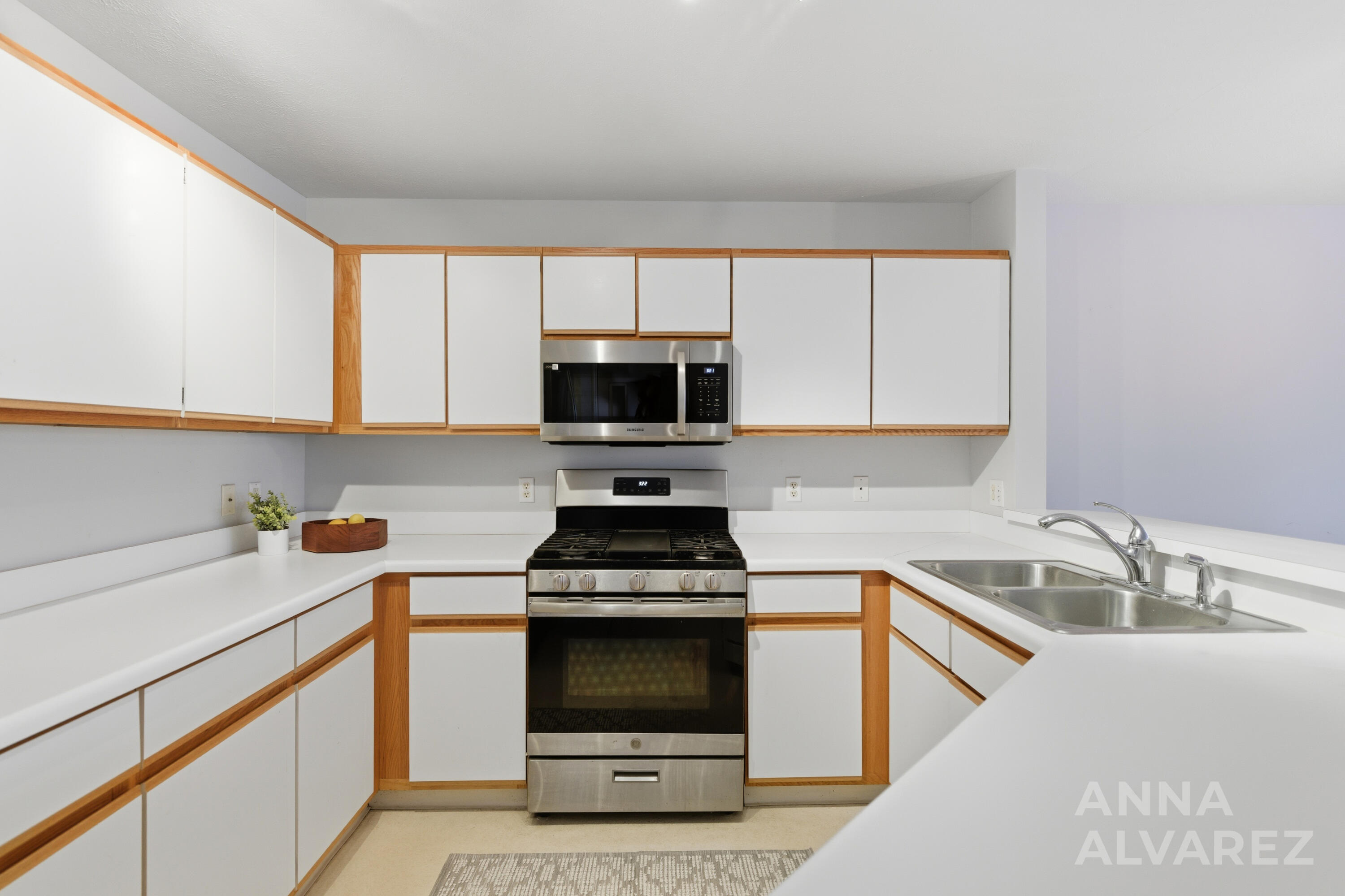3029 Poplar Creek Drive SE 103
