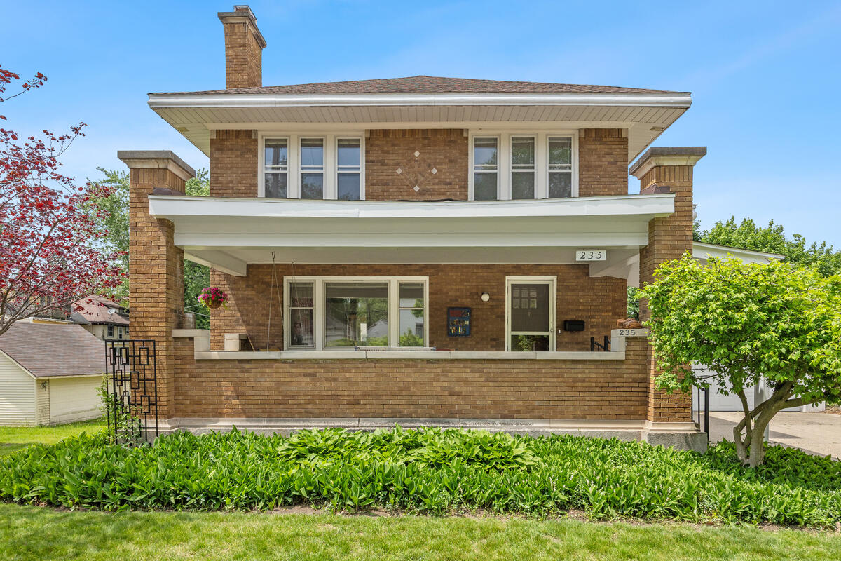 235 Hampton Avenue SE
