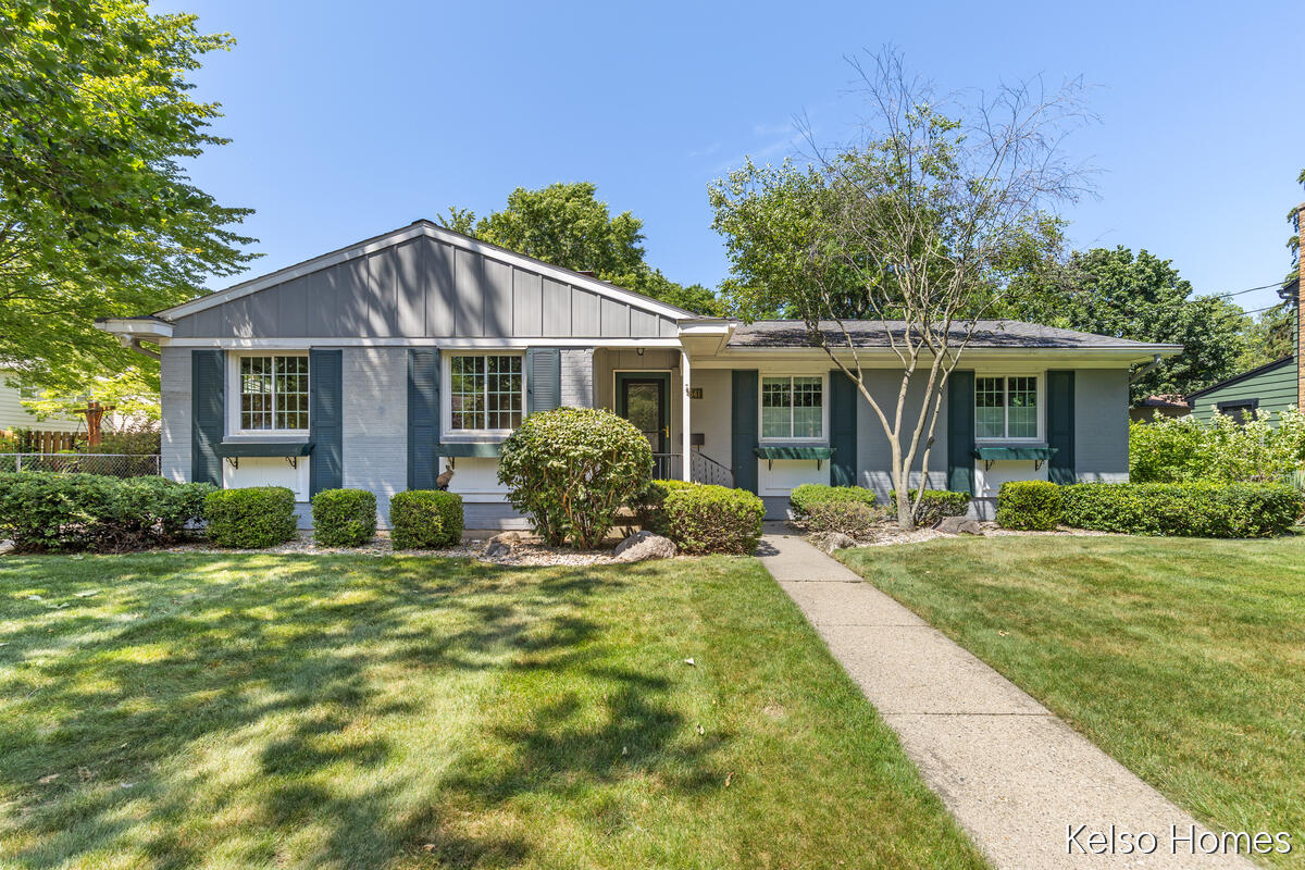 1641 Saginaw Road SE