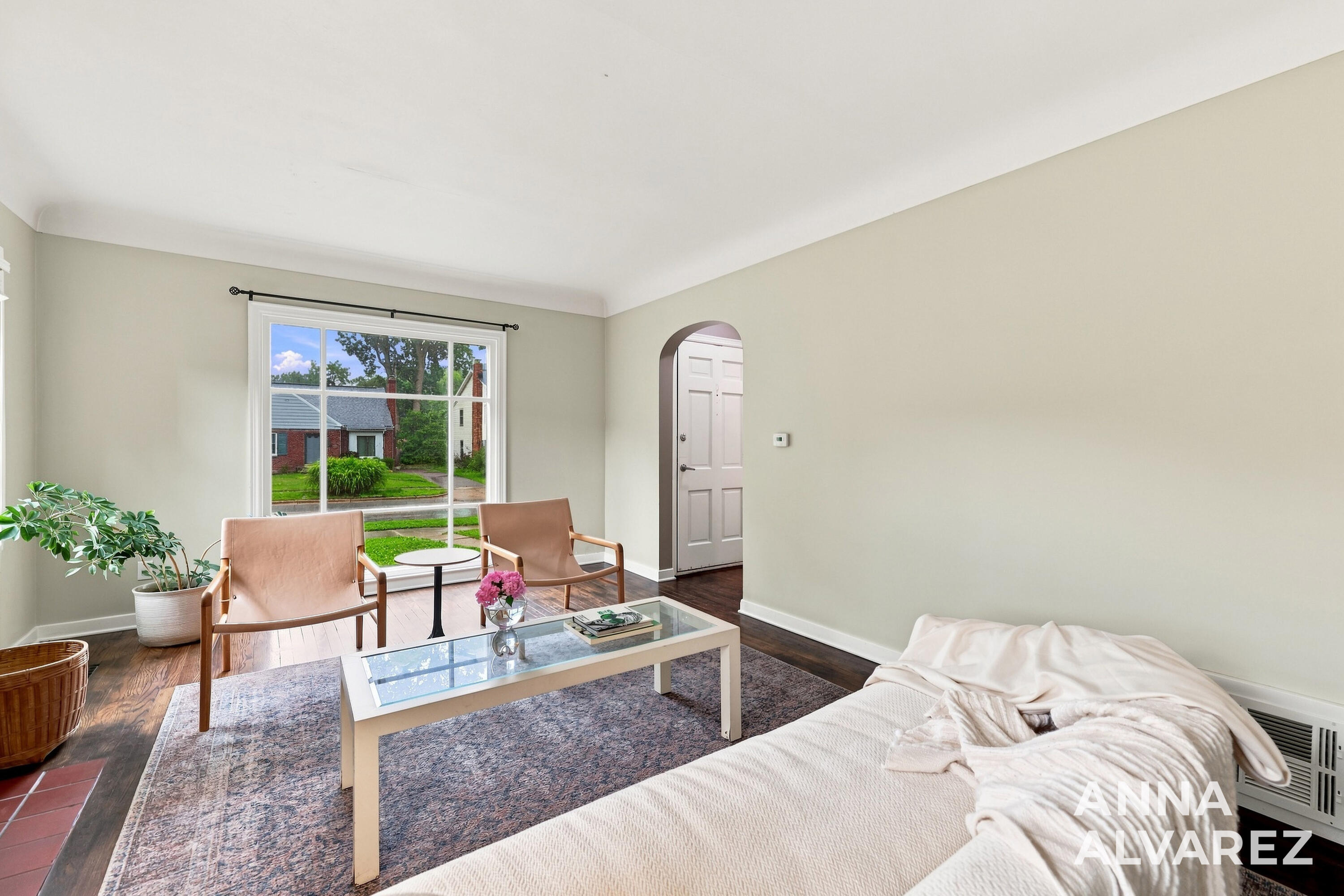 2200 Estelle Drive SE