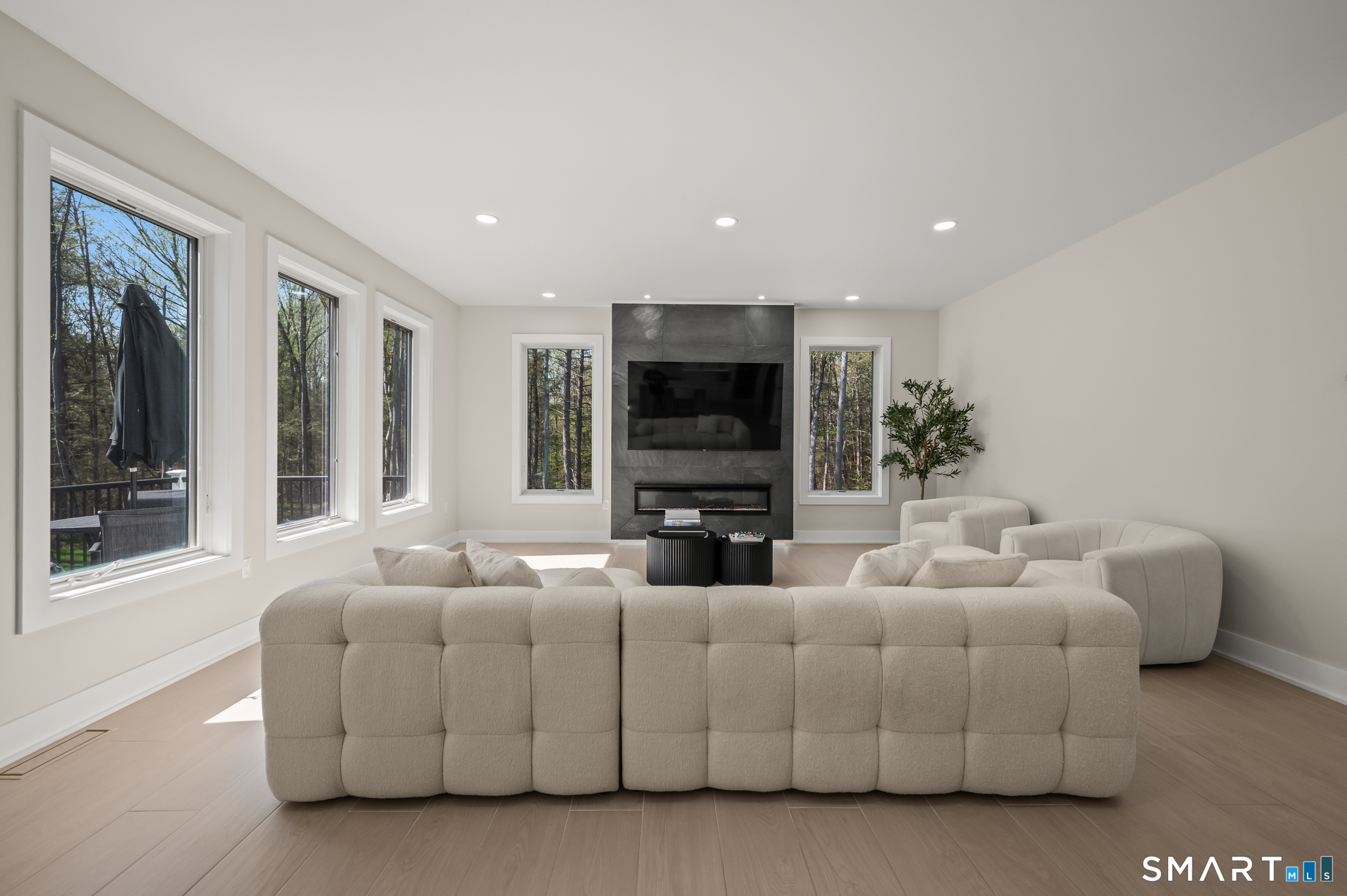 61 Twinbrook Drive