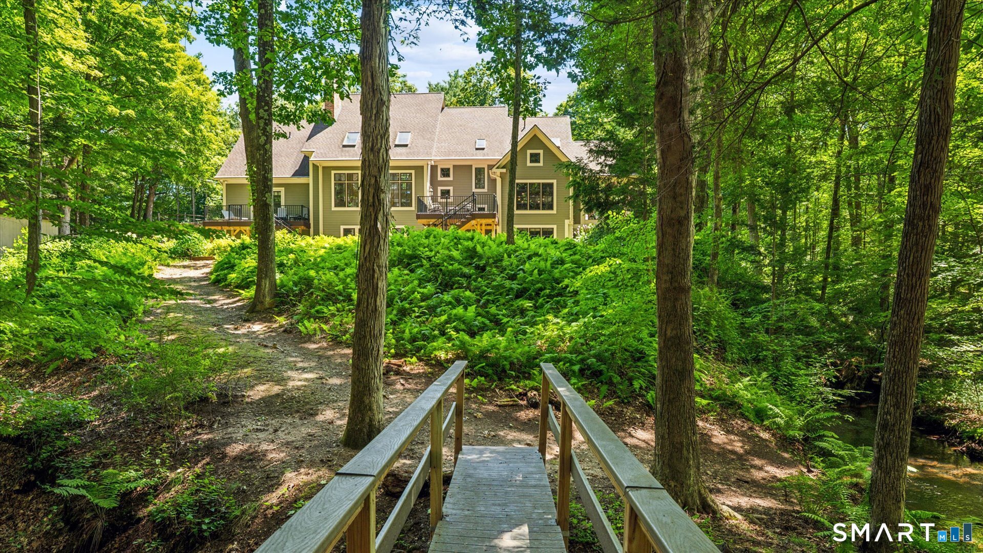 15 Hop Brook Road