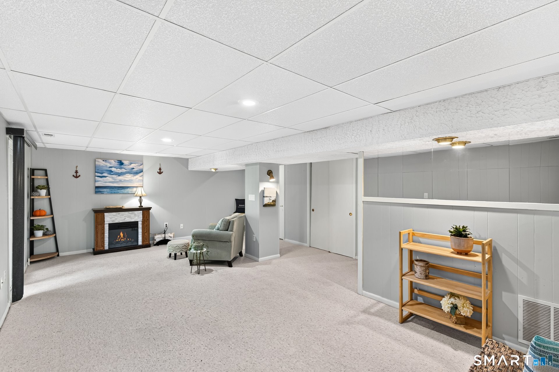 3 Redwood Lane Unit: 3