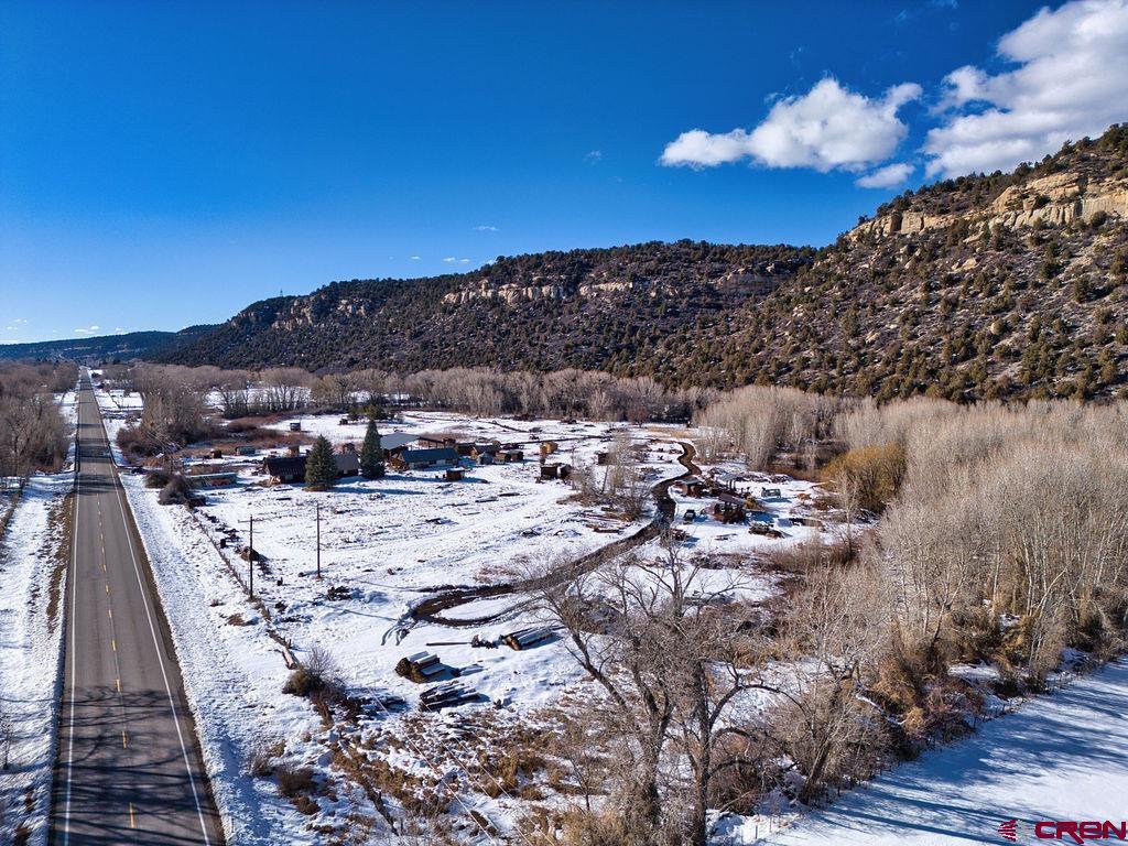 18737 Hwy 145