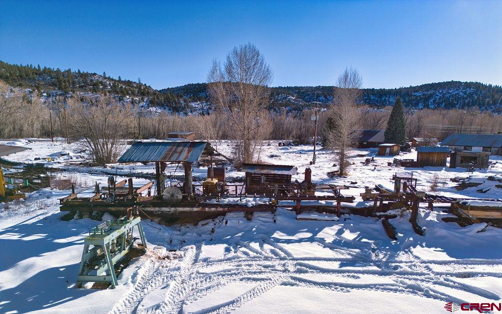 18737 Hwy 145