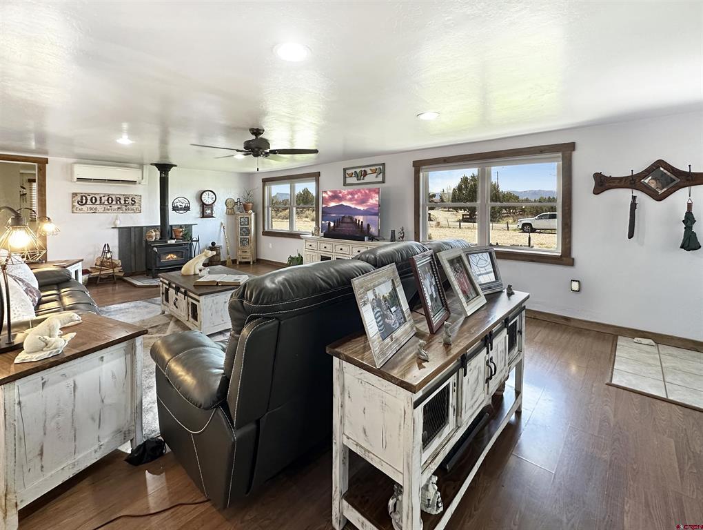 27425 Road M