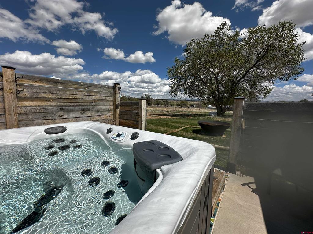 27425 Road M