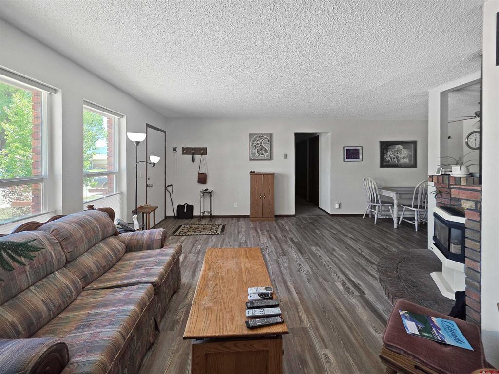 613 N Colorado Street