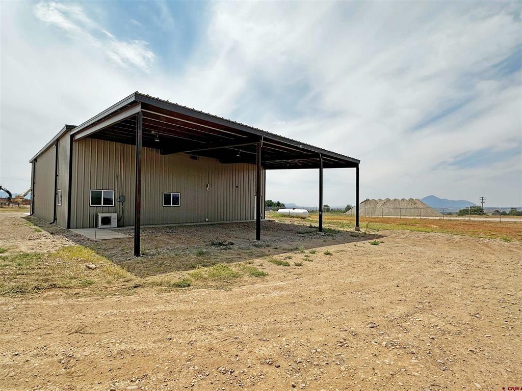 27673 Road T