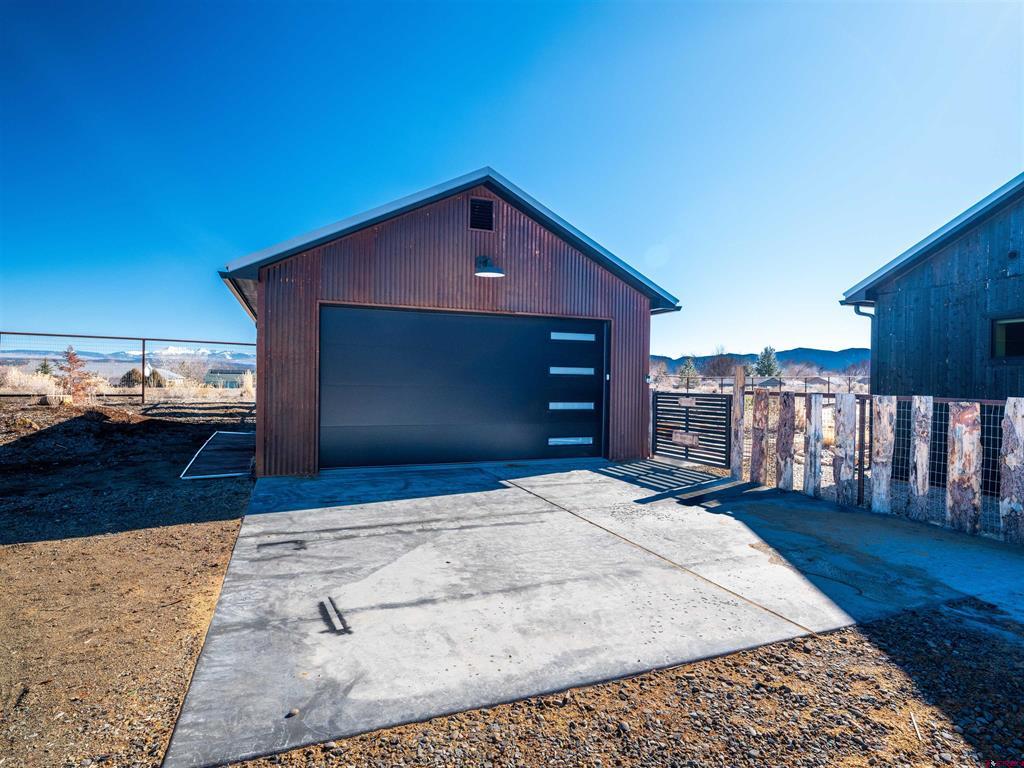 2109 Tucker Lane