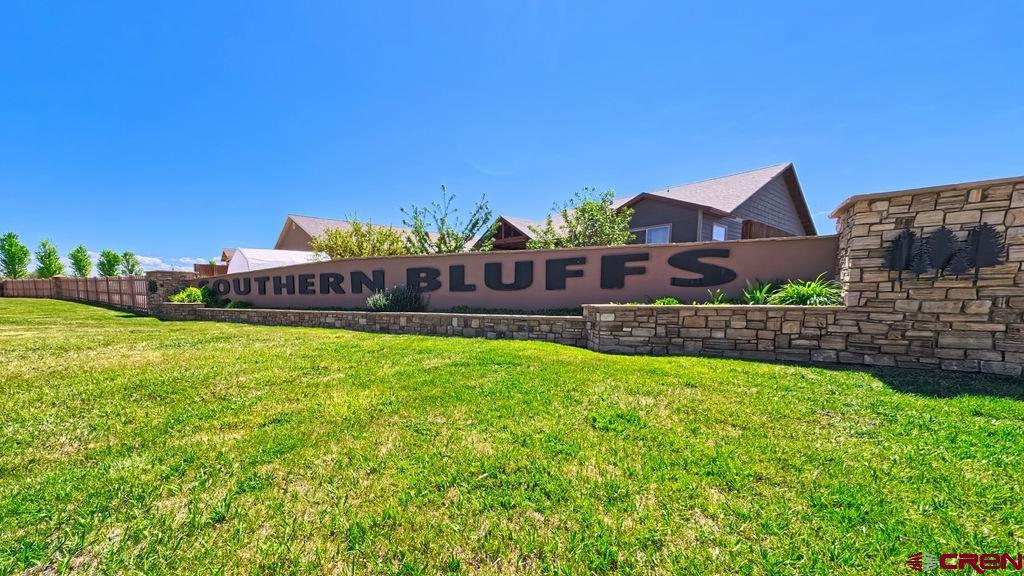 1117 Bluffs Boulevard