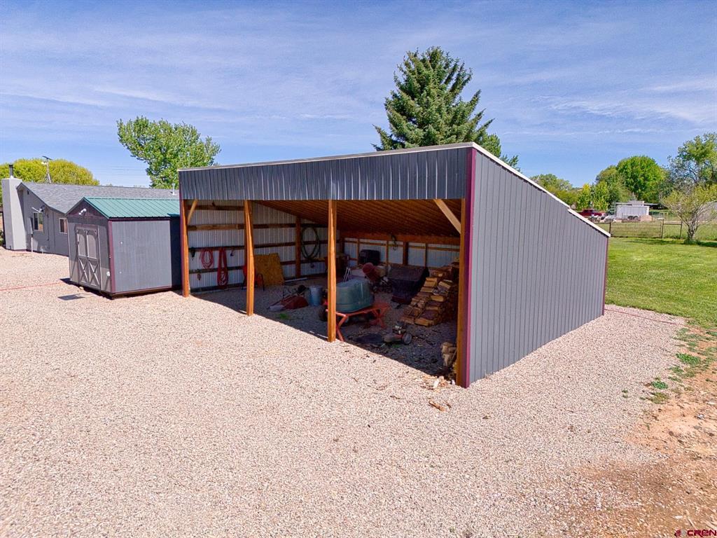 12402 Road 29 Road