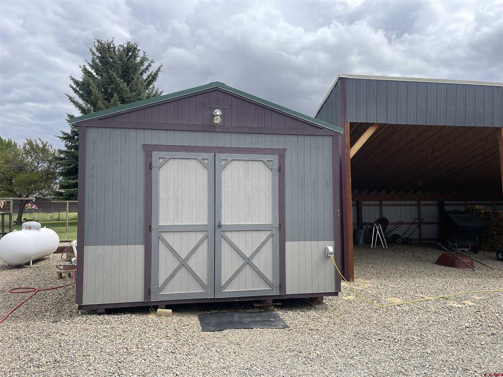 12402 Road 29 Road