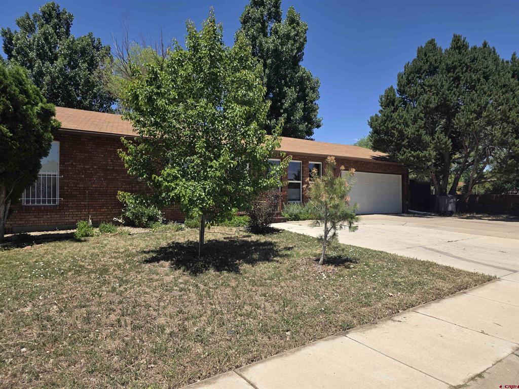 613 N Colorado Street