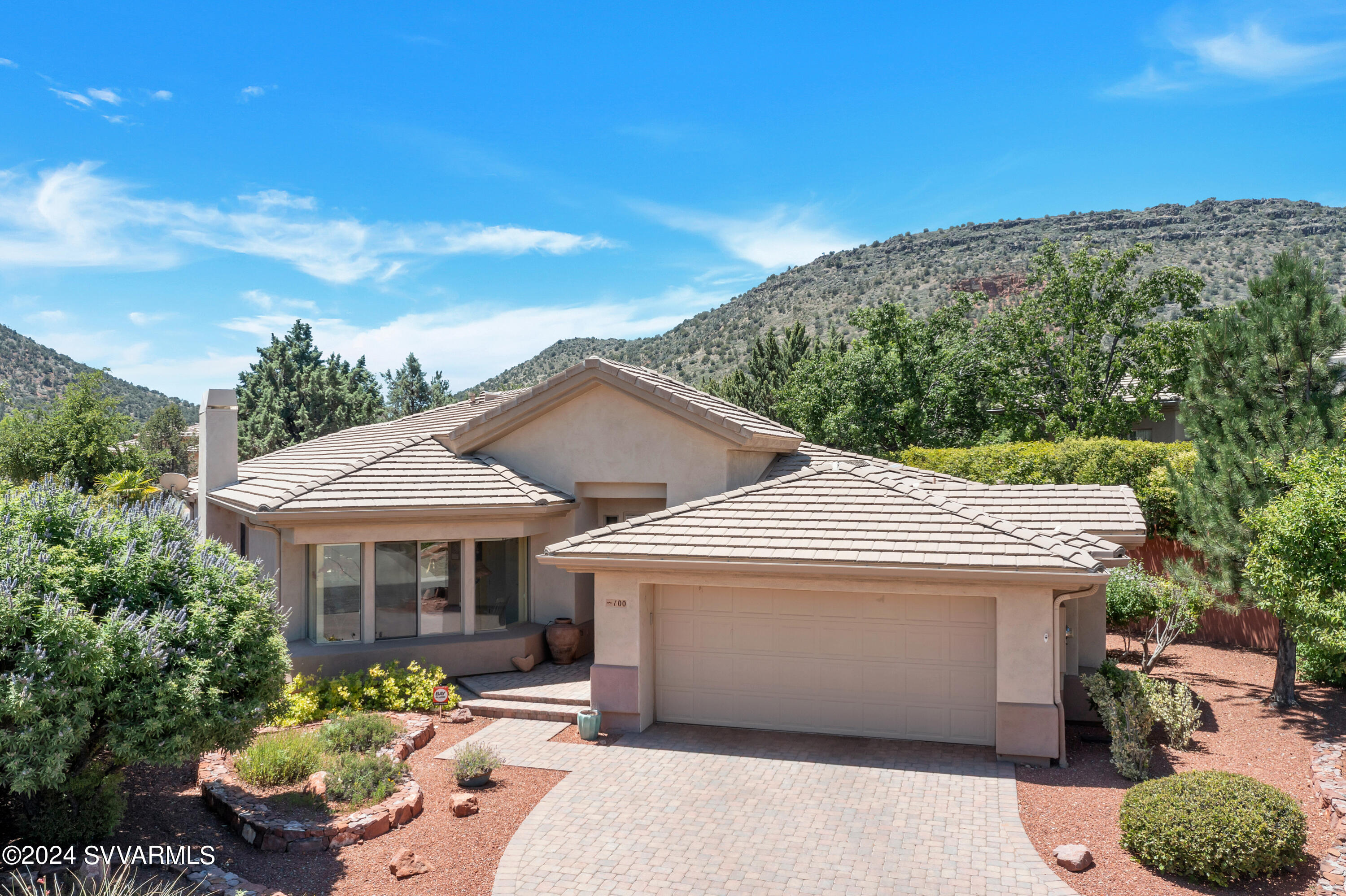 100 W Bighorn Court